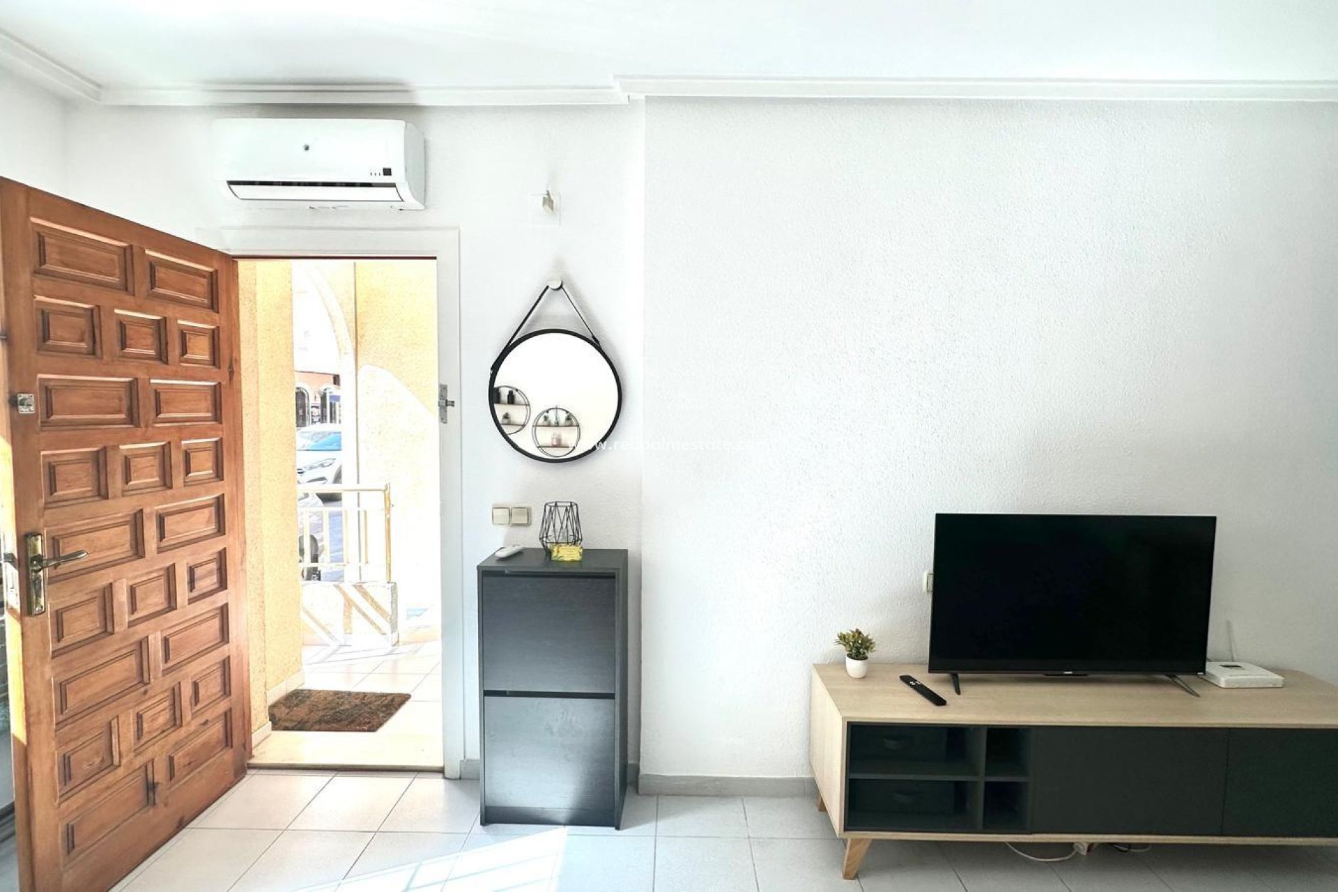 Reventa - Apartmentos -
Torrevieja - El Acequión - Los Náufragos