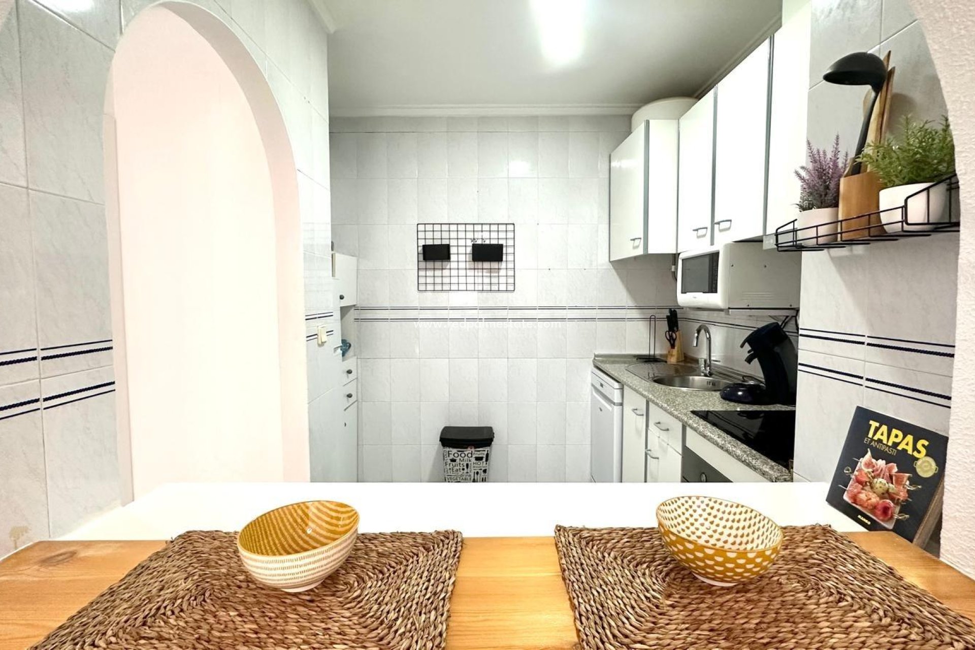 Reventa - Apartmentos -
Torrevieja - El Acequión - Los Náufragos