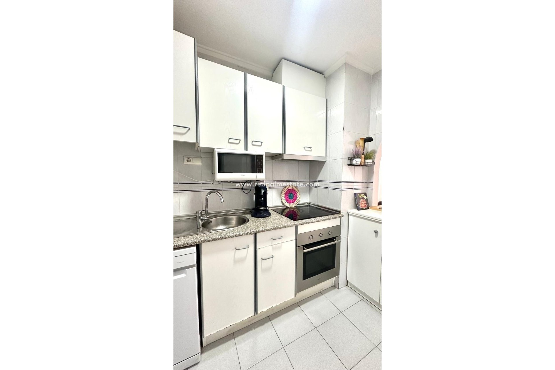 Reventa - Apartmentos -
Torrevieja - El Acequión - Los Náufragos