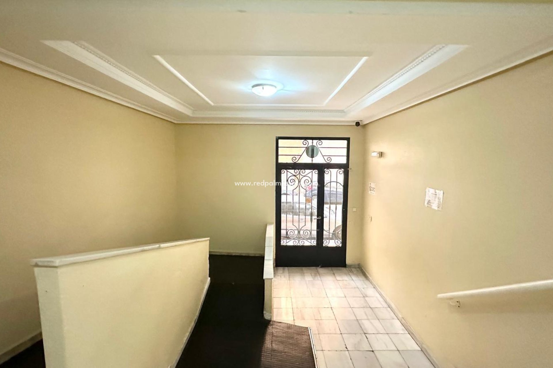 Reventa - Apartmentos -
Torrevieja - El Acequión - Los Náufragos