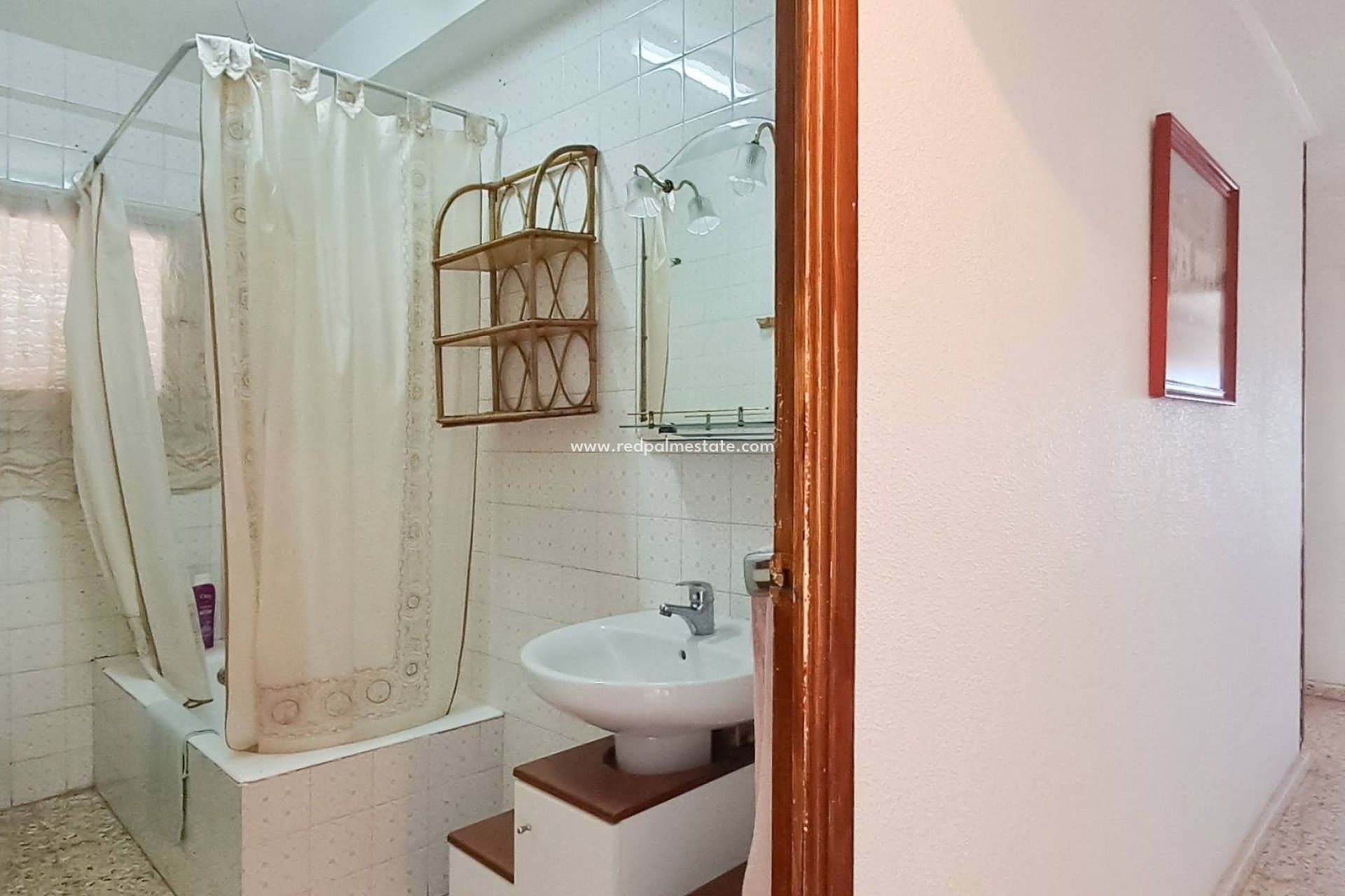 Reventa - Apartmentos -
Torrevieja - El Acequión - Los Náufragos