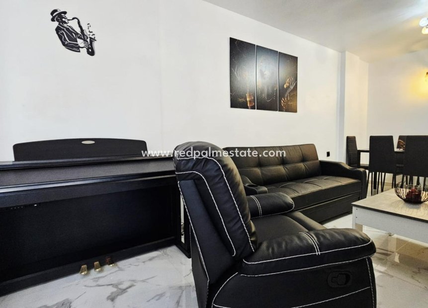 Reventa - Apartmentos -
Torrevieja - El Acequión - Los Náufragos