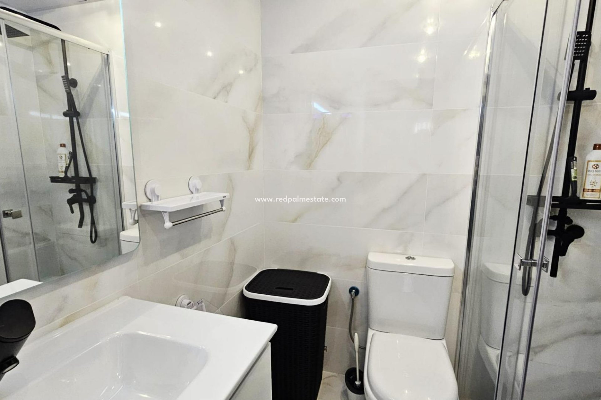 Reventa - Apartmentos -
Torrevieja - El Acequión - Los Náufragos