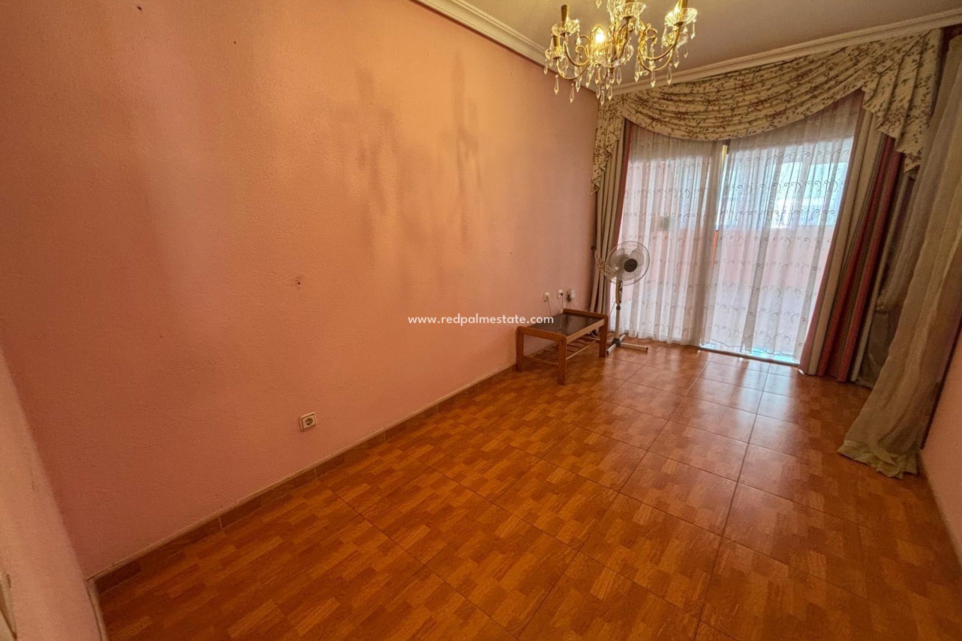 Reventa - Apartmentos -
Torrevieja - El Acequión - Los Náufragos