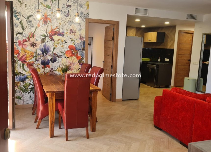 Reventa - Apartmentos -
Torrevieja - El Acequión - Los Náufragos