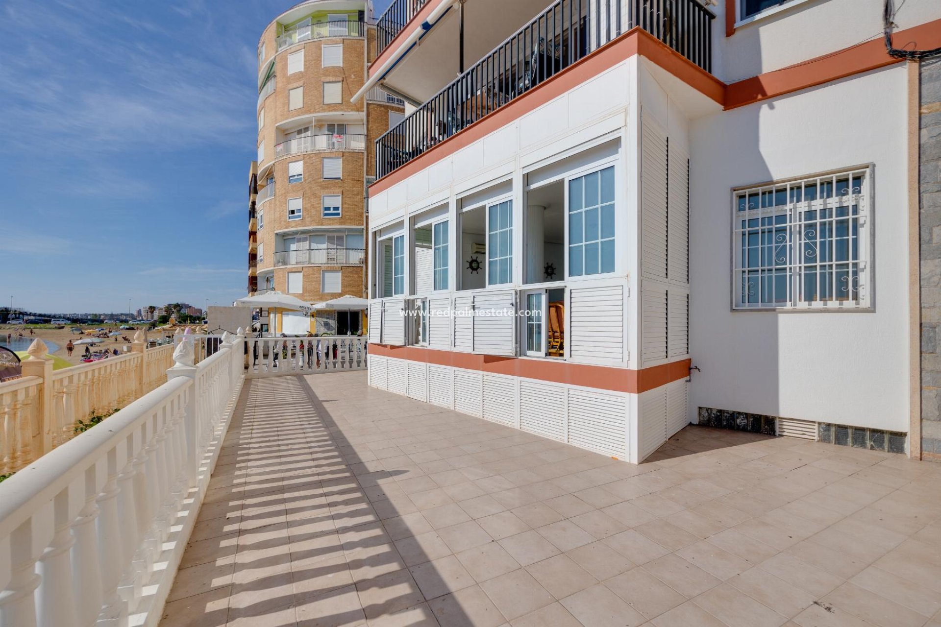 Reventa - Apartmentos -
Torrevieja - El Acequión - Los Náufragos