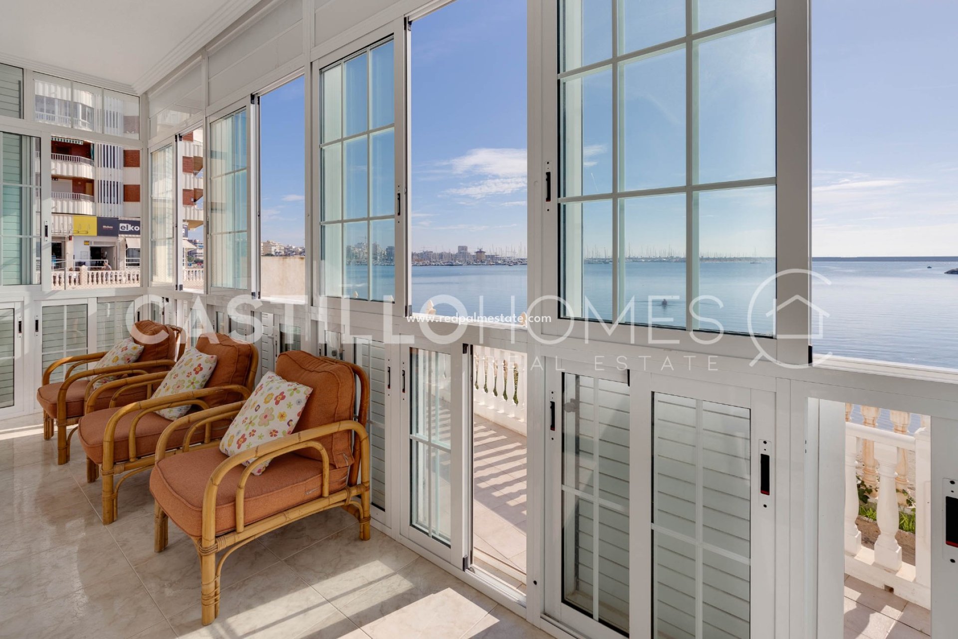 Reventa - Apartmentos -
Torrevieja - El Acequión - Los Náufragos