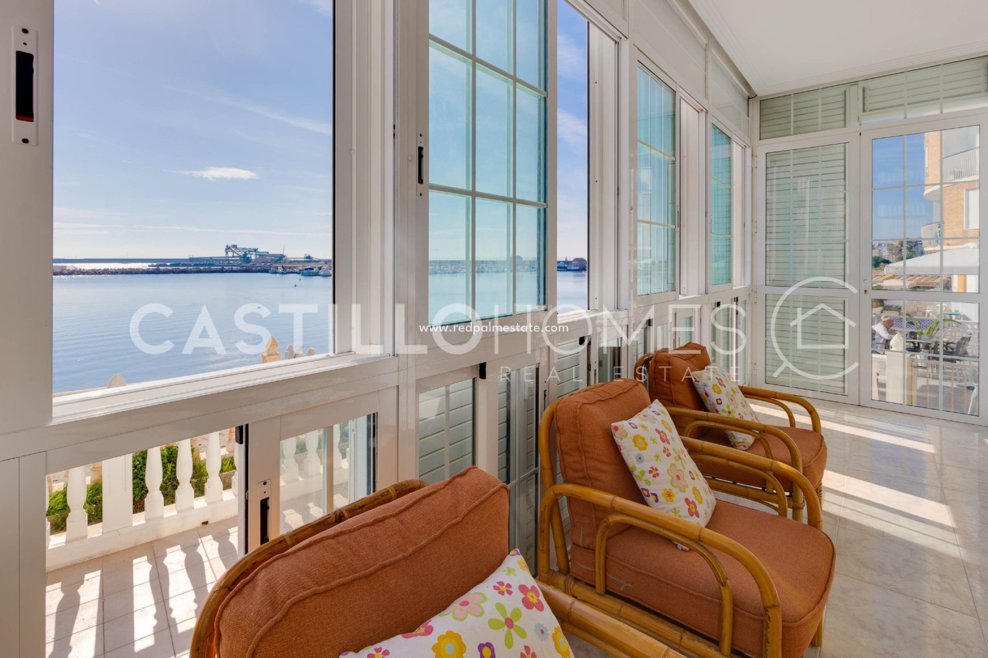 Reventa - Apartmentos -
Torrevieja - El Acequión - Los Náufragos