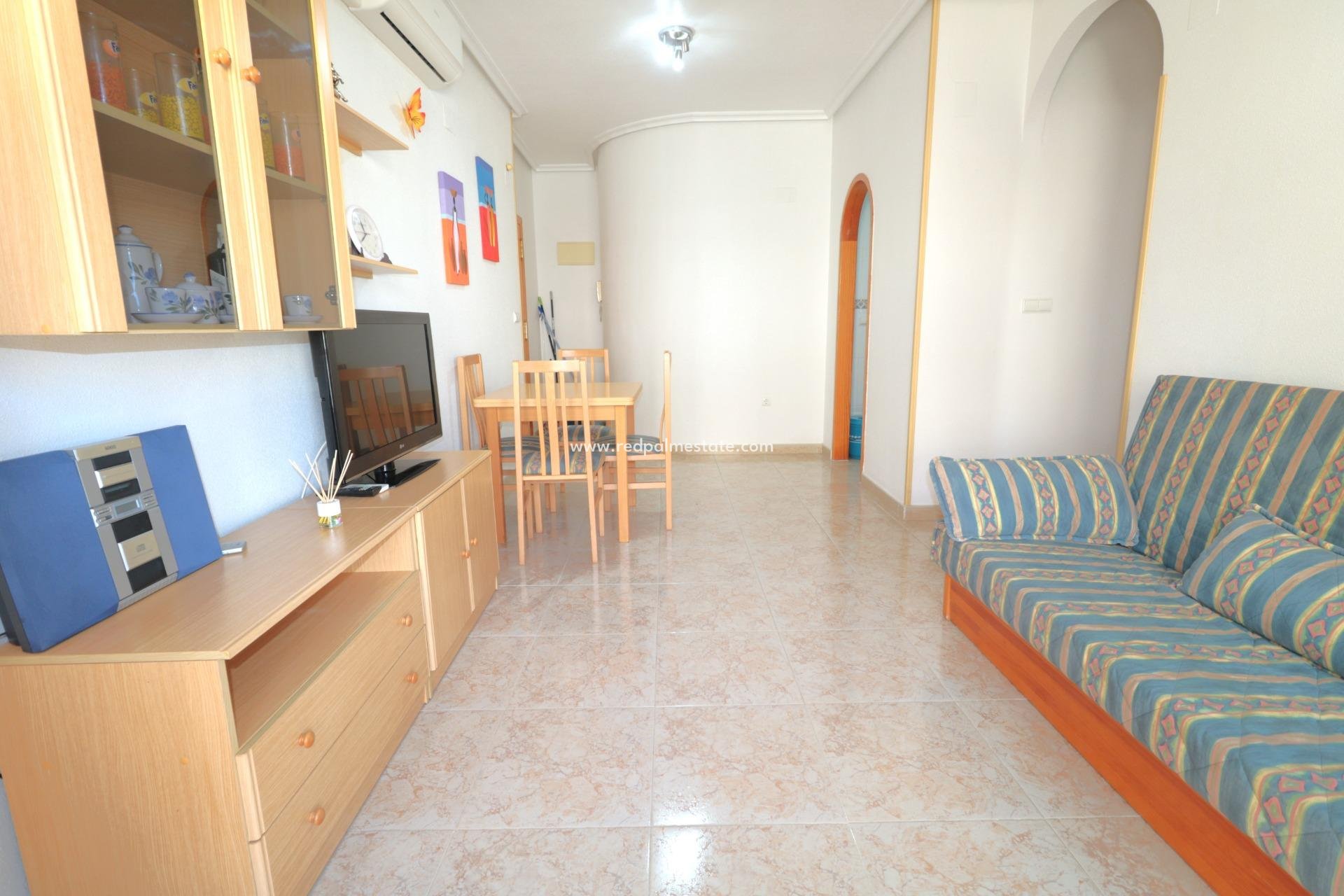 Reventa - Apartmentos -
Torrevieja - El Acequión - Los Náufragos