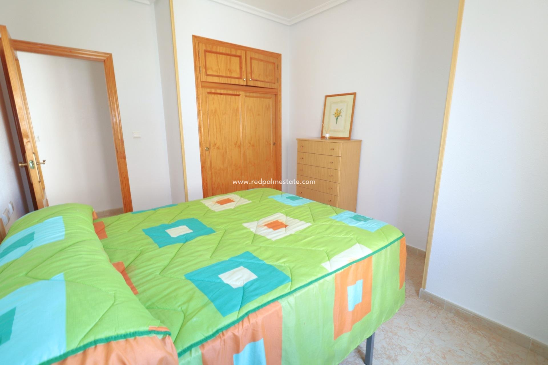 Reventa - Apartmentos -
Torrevieja - El Acequión - Los Náufragos