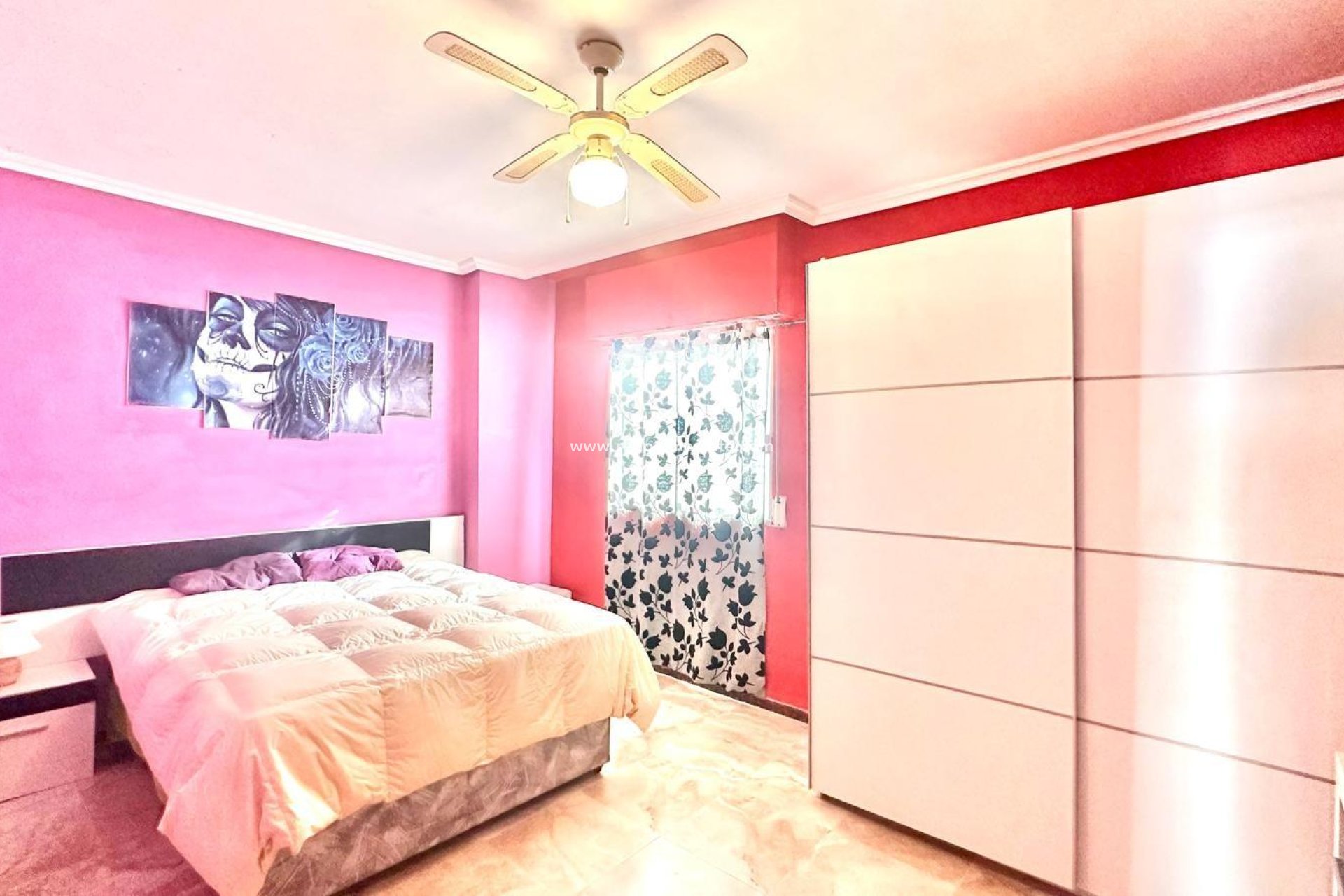 Reventa - Apartmentos -
Torrevieja - El Acequión - Los Náufragos