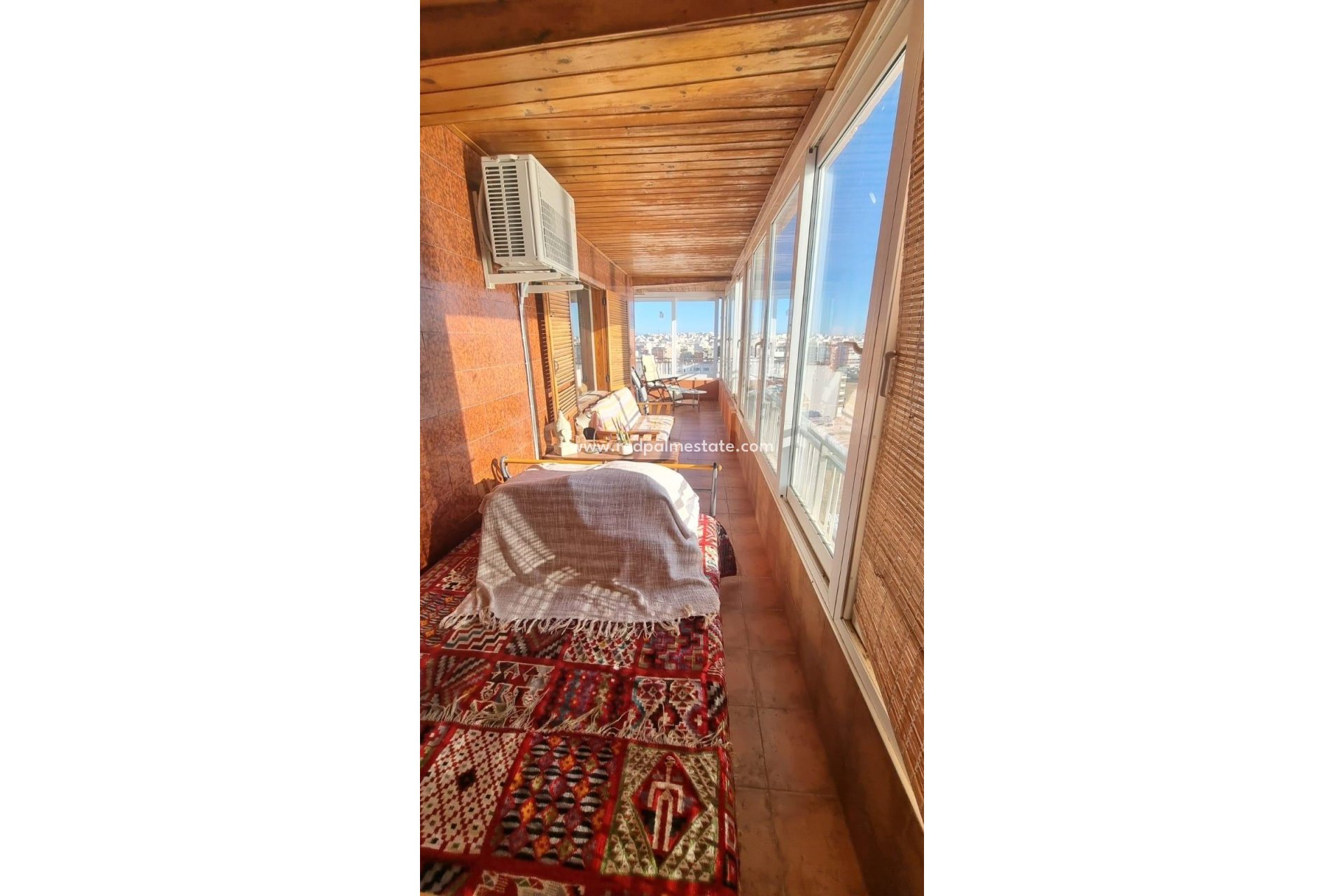 Reventa - Apartmentos -
Torrevieja - El Acequión - Los Náufragos