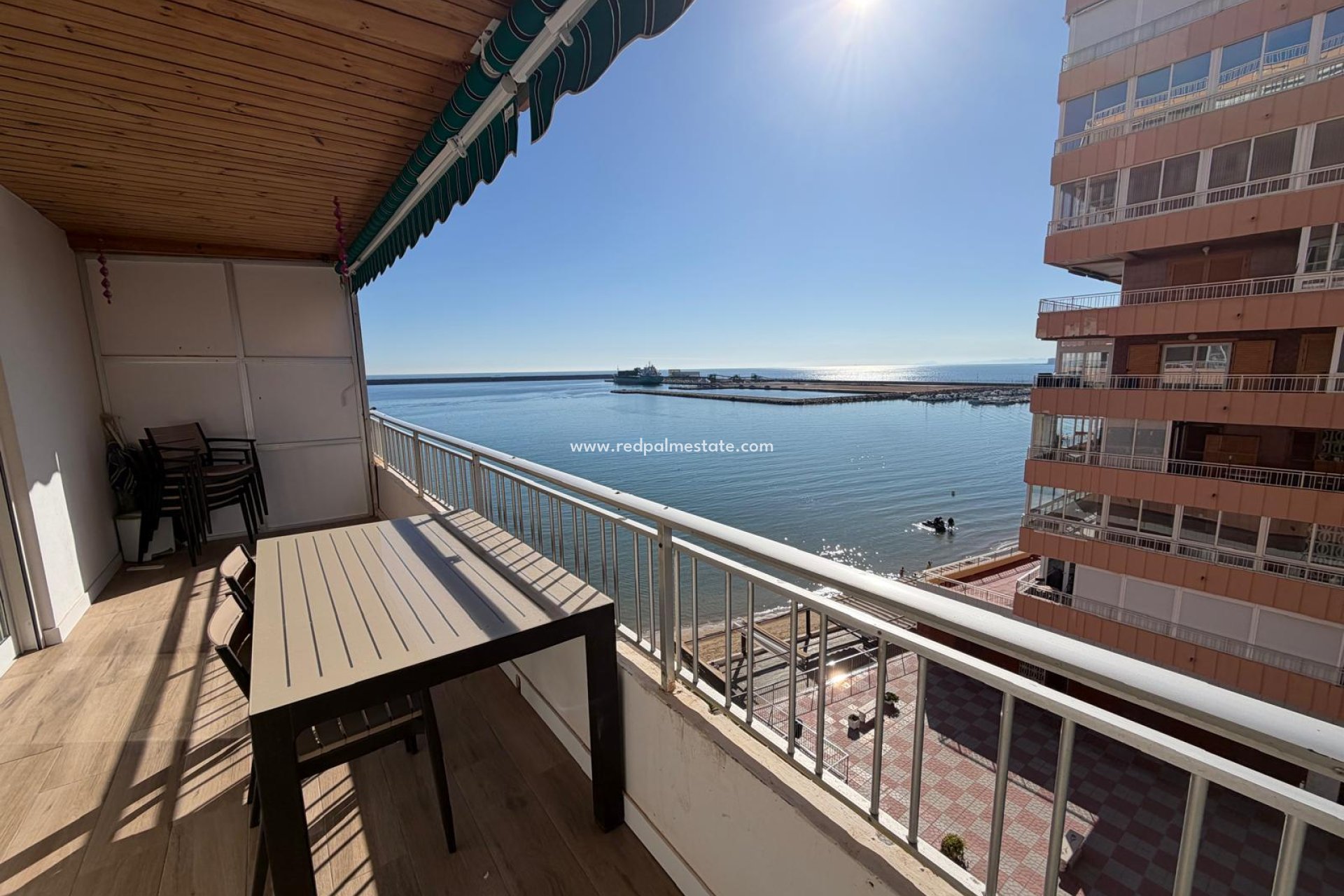 Reventa - Apartmentos -
Torrevieja - El Acequión - Los Náufragos