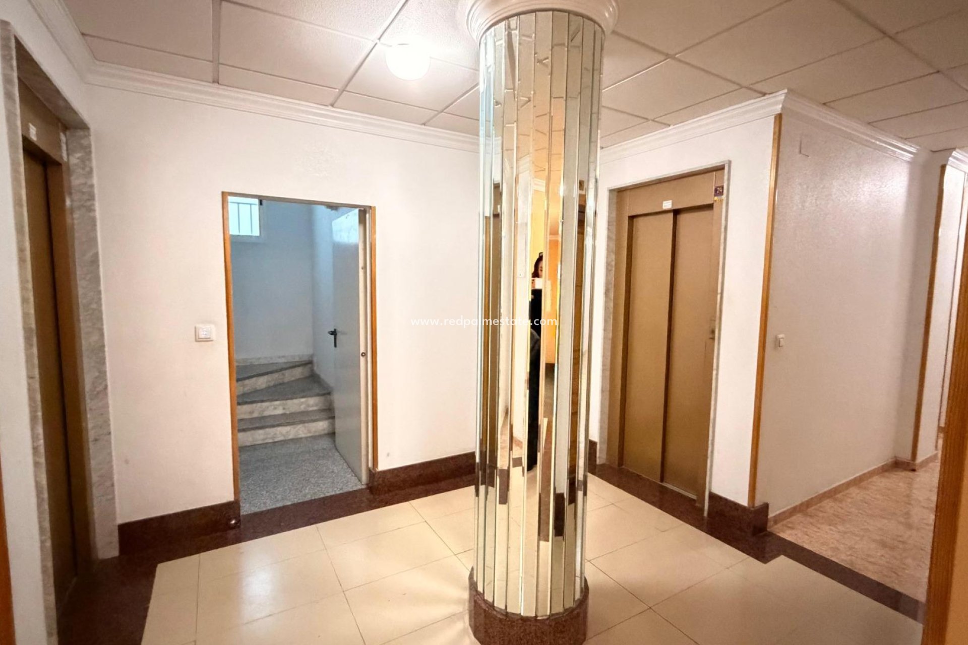 Reventa - Apartmentos -
Torrevieja - El Acequión - Los Náufragos