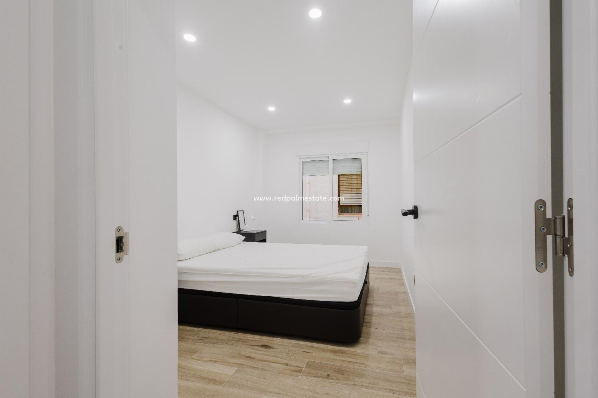 Reventa - Apartmentos -
Torrevieja - El Acequión - Los Náufragos