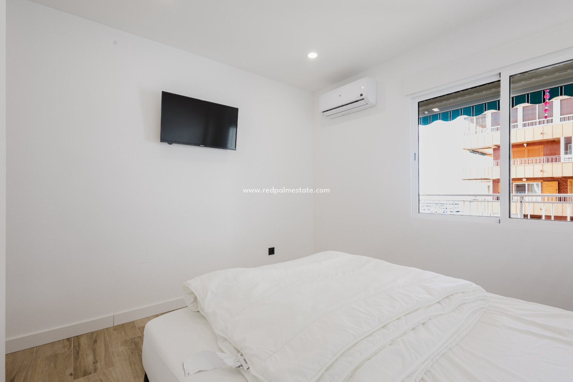 Reventa - Apartmentos -
Torrevieja - El Acequión - Los Náufragos