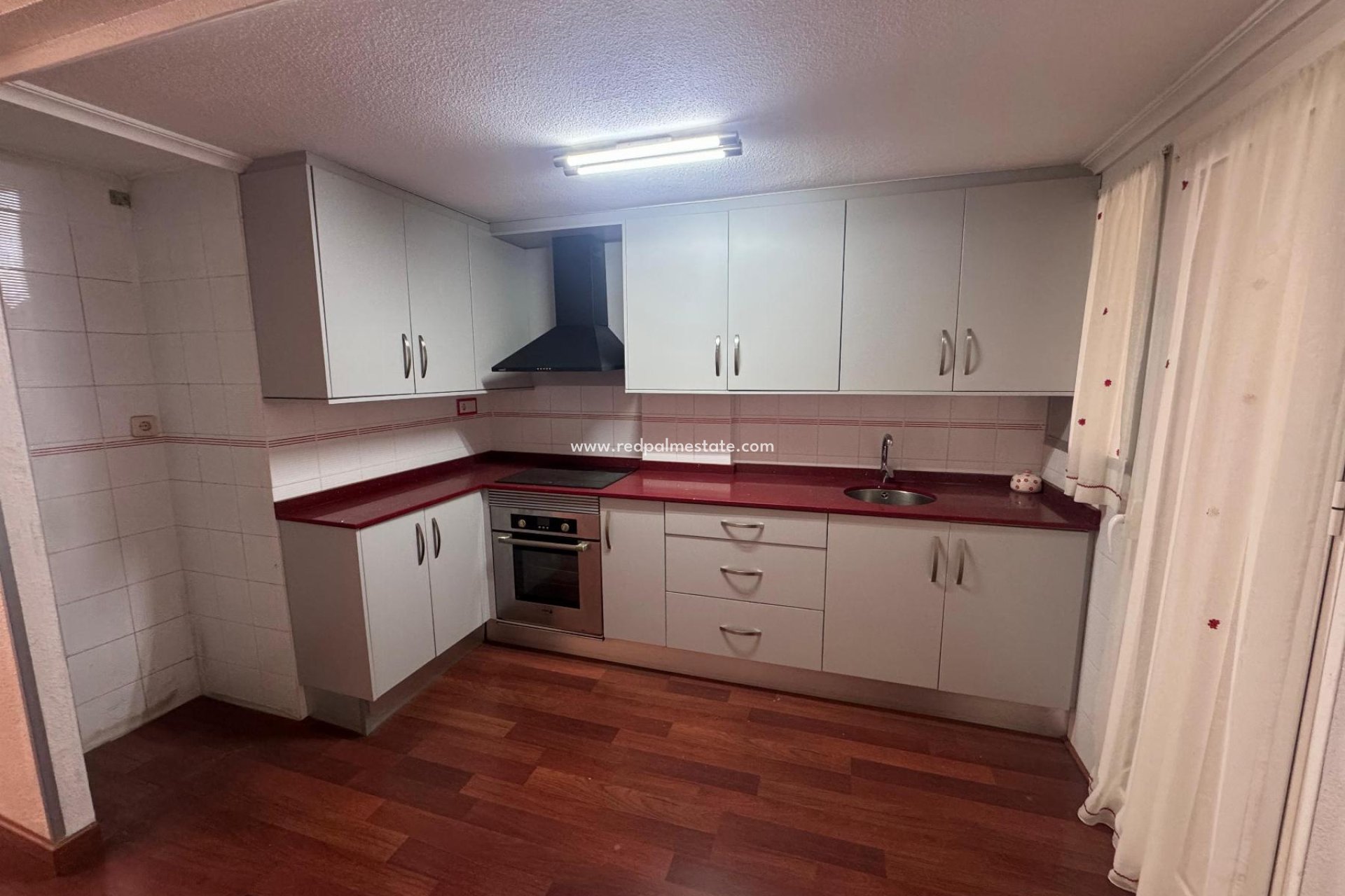 Reventa - Apartmentos -
Torrevieja - El Acequión - Los Náufragos