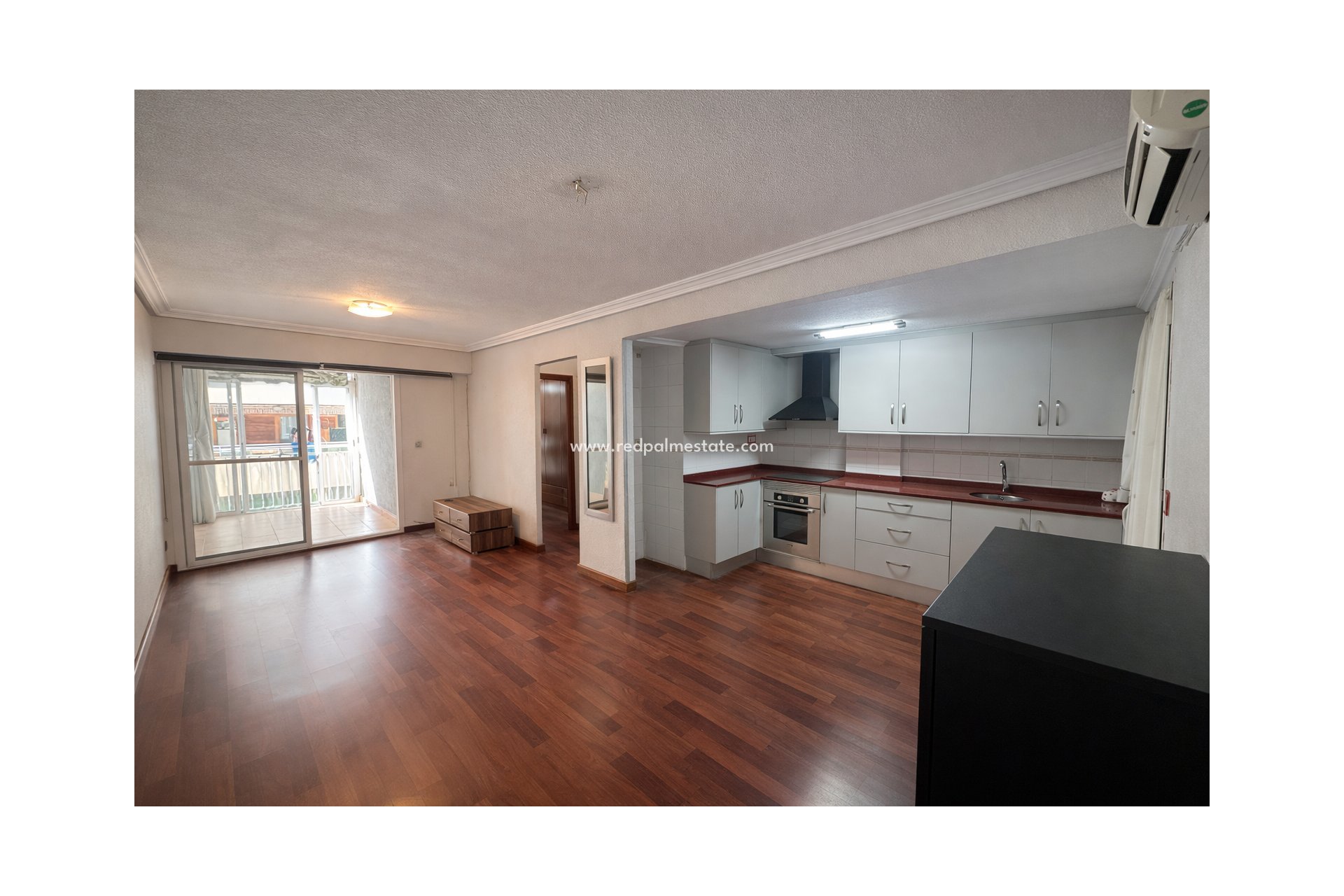 Reventa - Apartmentos -
Torrevieja - El Acequión - Los Náufragos