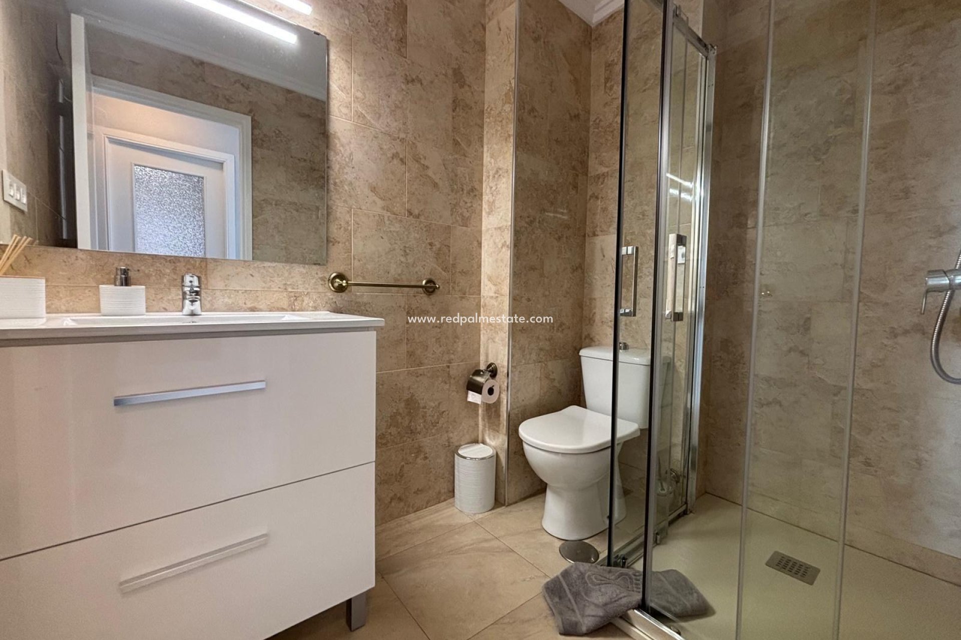 Reventa - Apartmentos -
Torrevieja - El Acequión - Los Náufragos