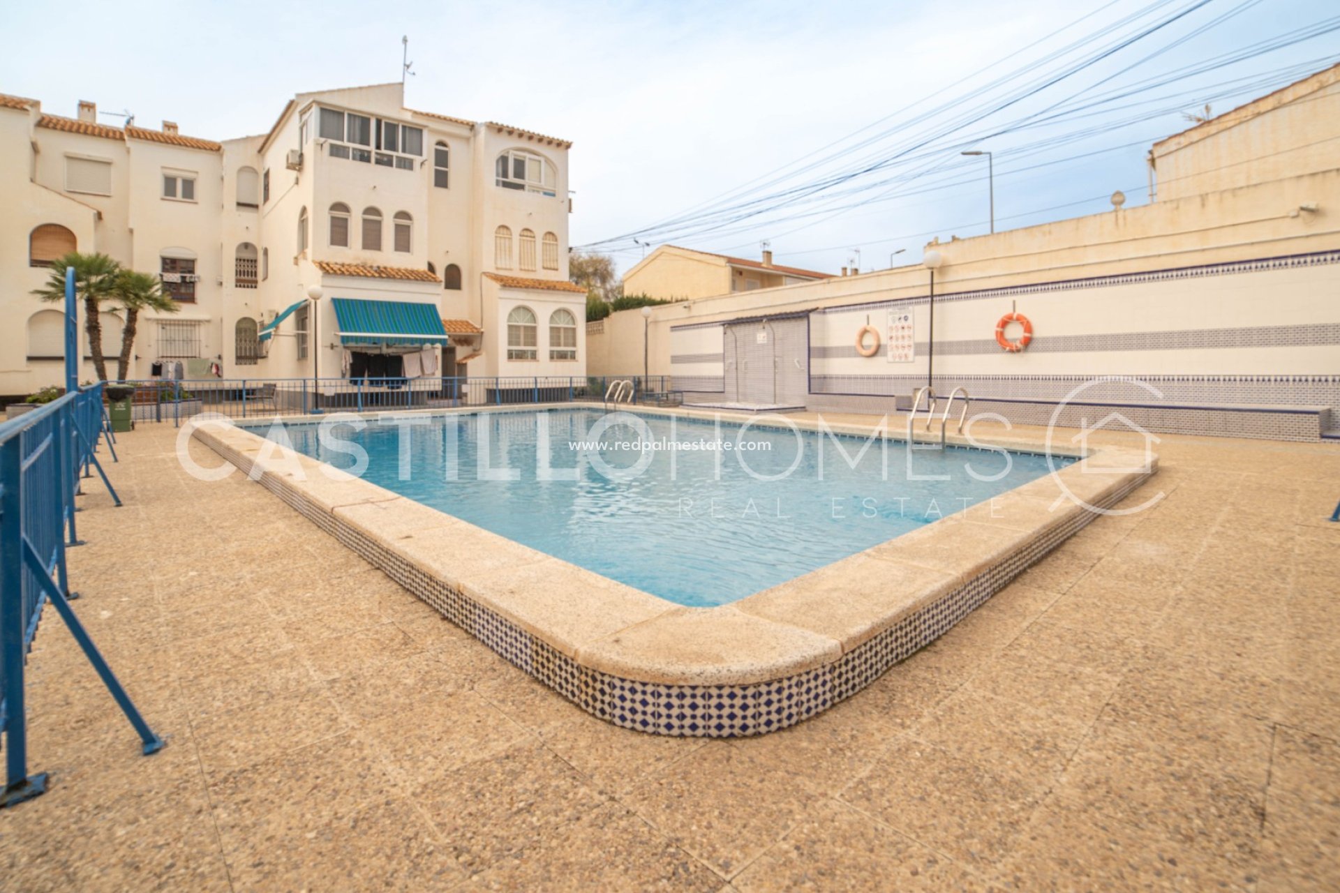 Reventa - Apartmentos -
Torrevieja - El Acequión - Los Náufragos