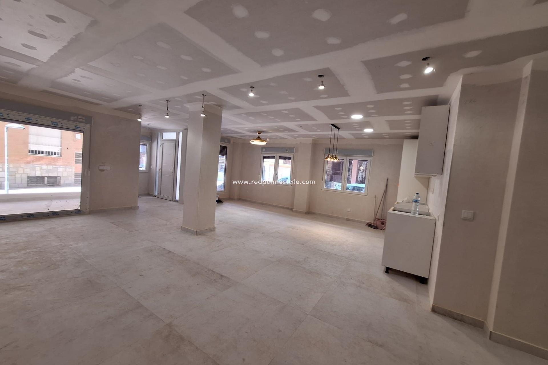 Reventa - Apartmentos -
Torrevieja - El Acequión - Los Náufragos