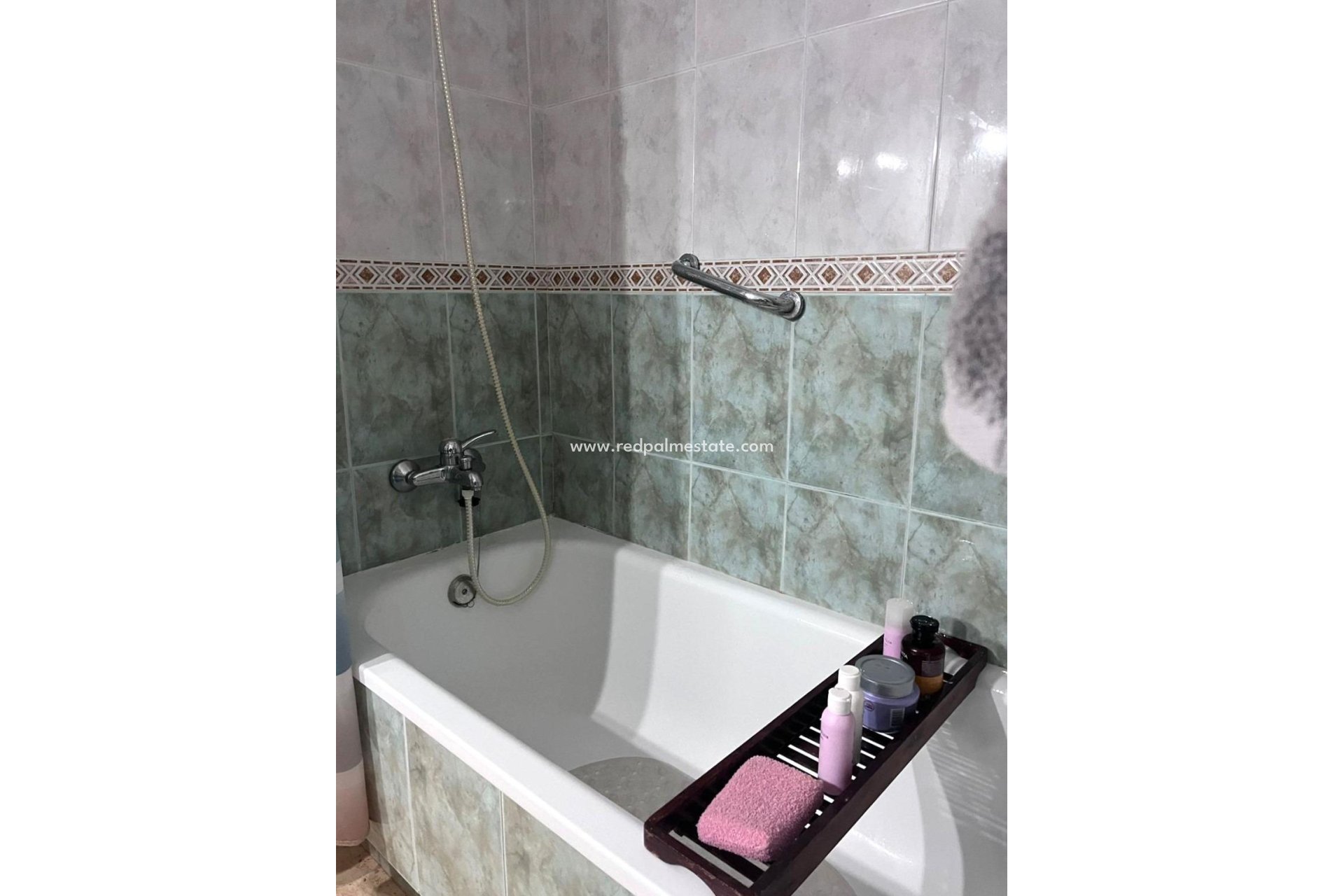 Reventa - Apartmentos -
Torrevieja - El Acequión - Los Náufragos