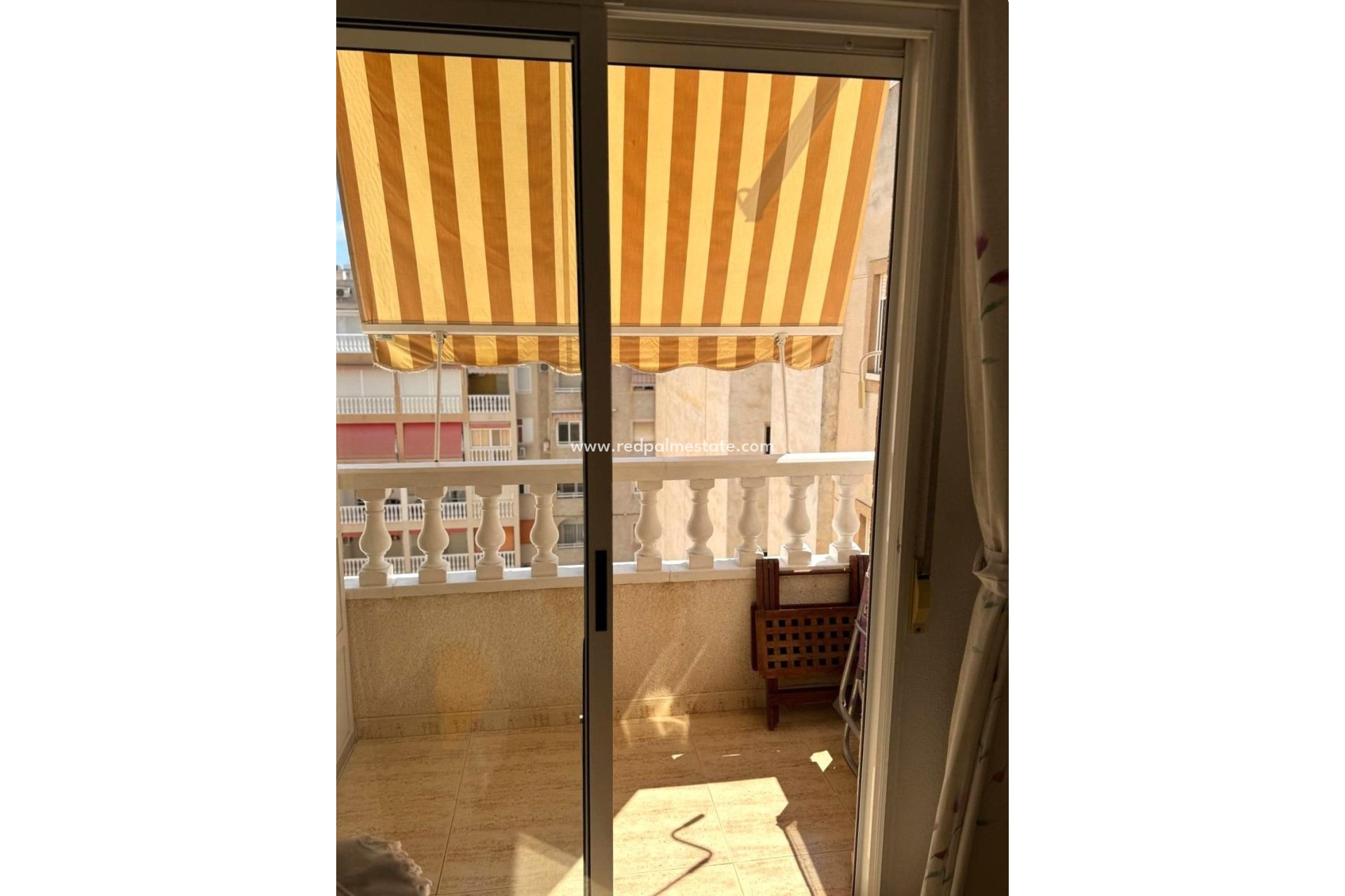 Reventa - Apartmentos -
Torrevieja - El Acequión - Los Náufragos