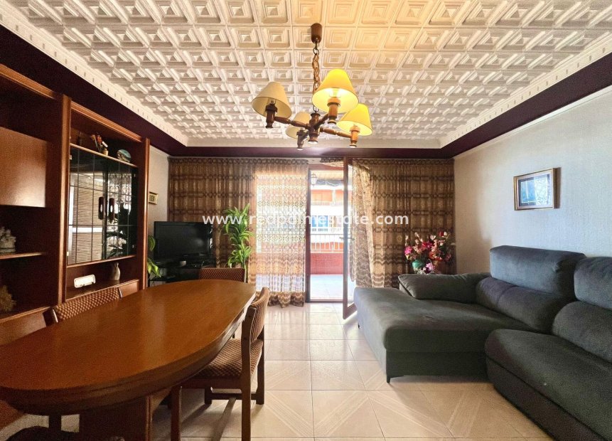 Reventa - Apartmentos -
Torrevieja - El Acequión - Los Náufragos