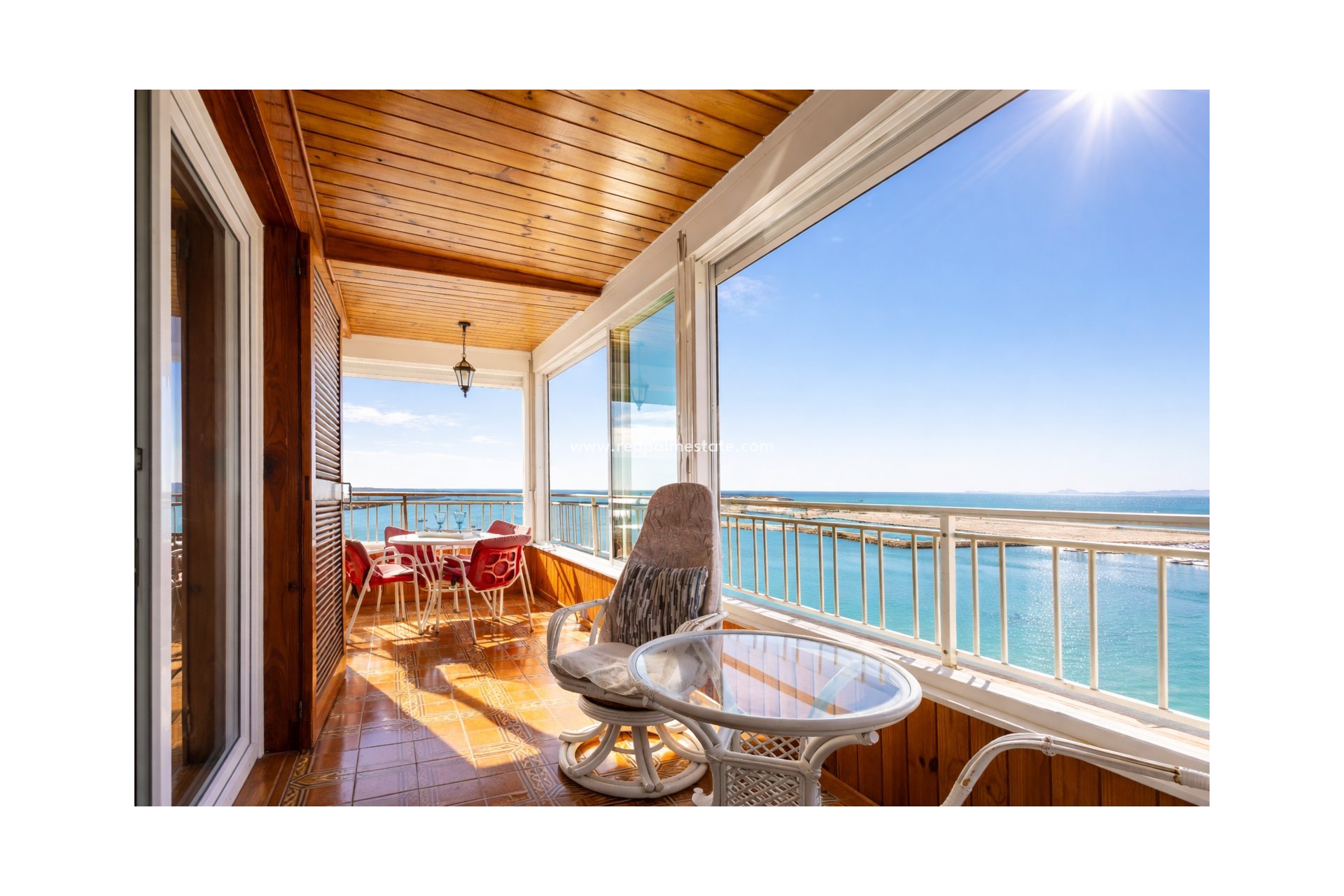 Reventa - Apartmentos -
Torrevieja - El Acequión - Los Náufragos