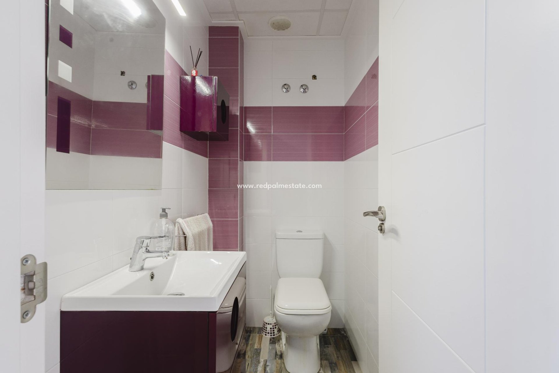 Reventa - Apartmentos -
Torrevieja - El Acequión - Los Náufragos