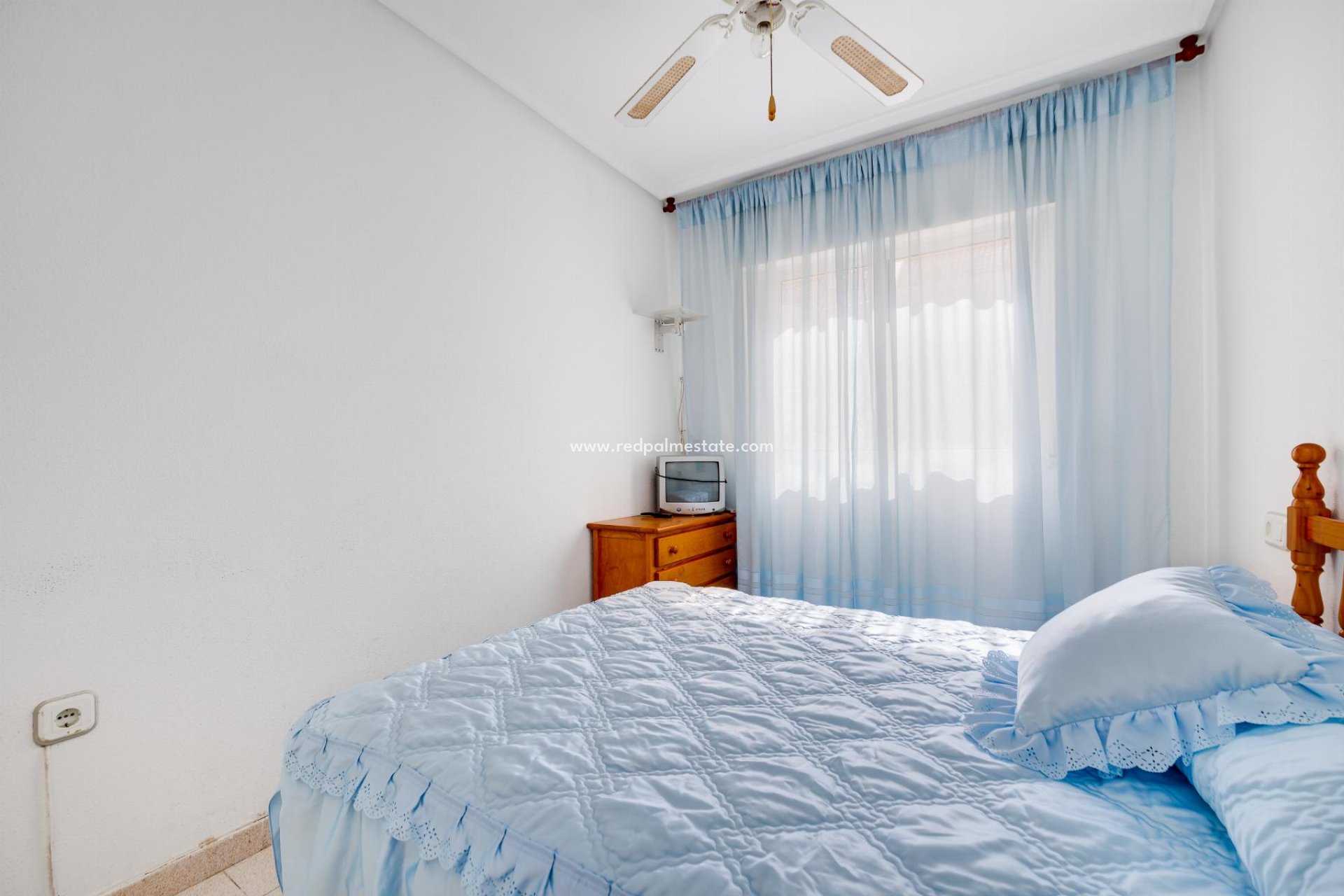 Reventa - Apartmentos -
Torrevieja - El Acequión - Los Náufragos
