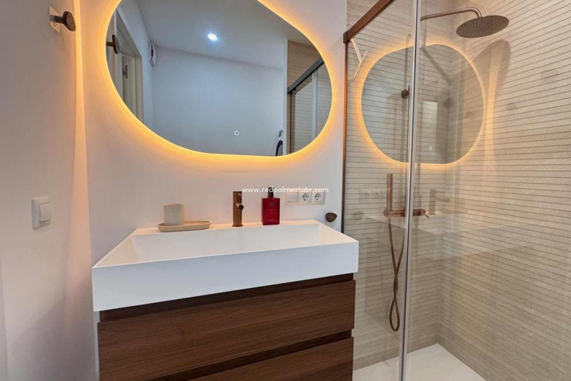 Reventa - Apartmentos -
Torrevieja - El Acequión - Los Náufragos