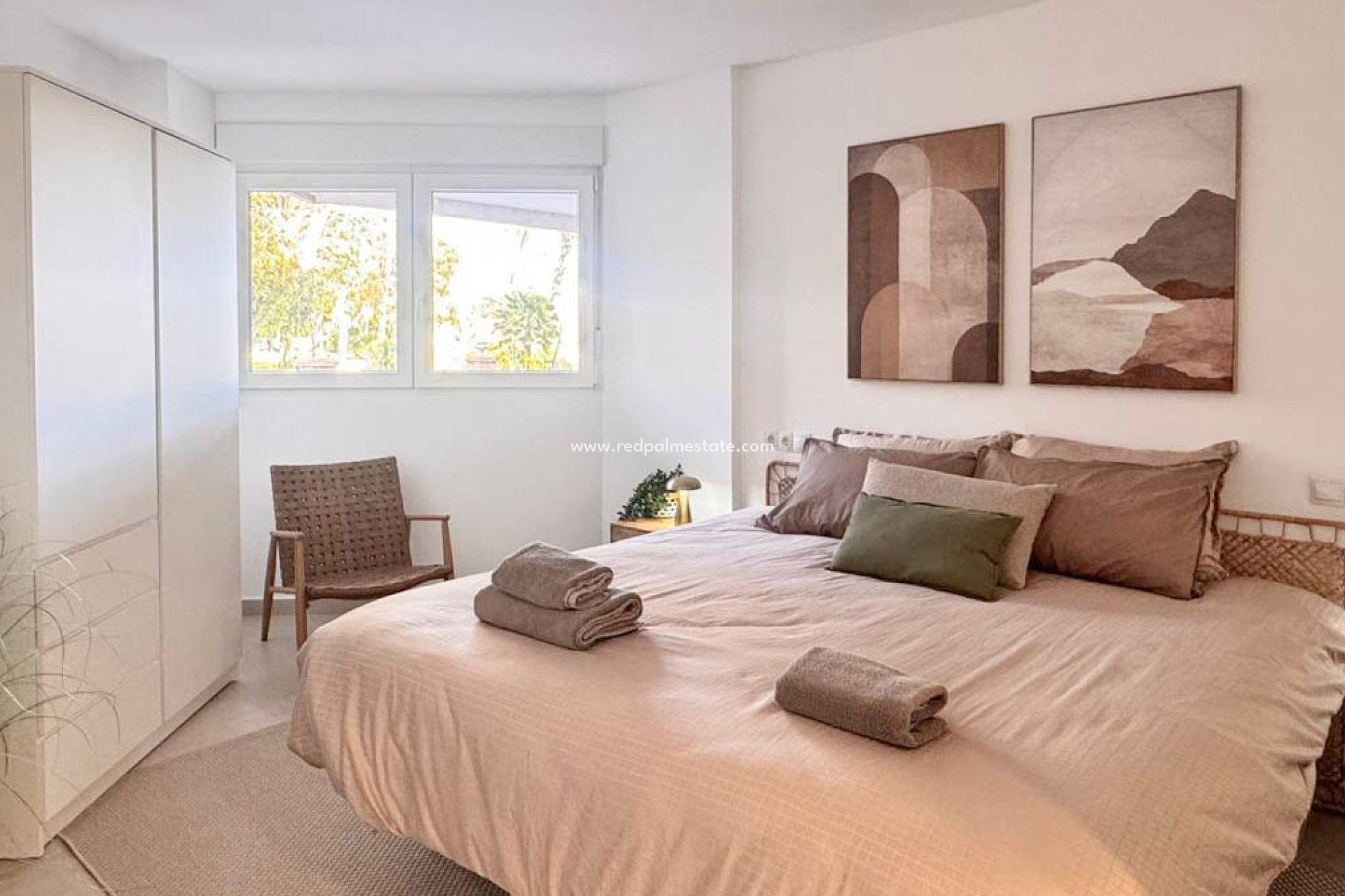 Reventa - Apartmentos -
Torrevieja - El Acequión - Los Náufragos