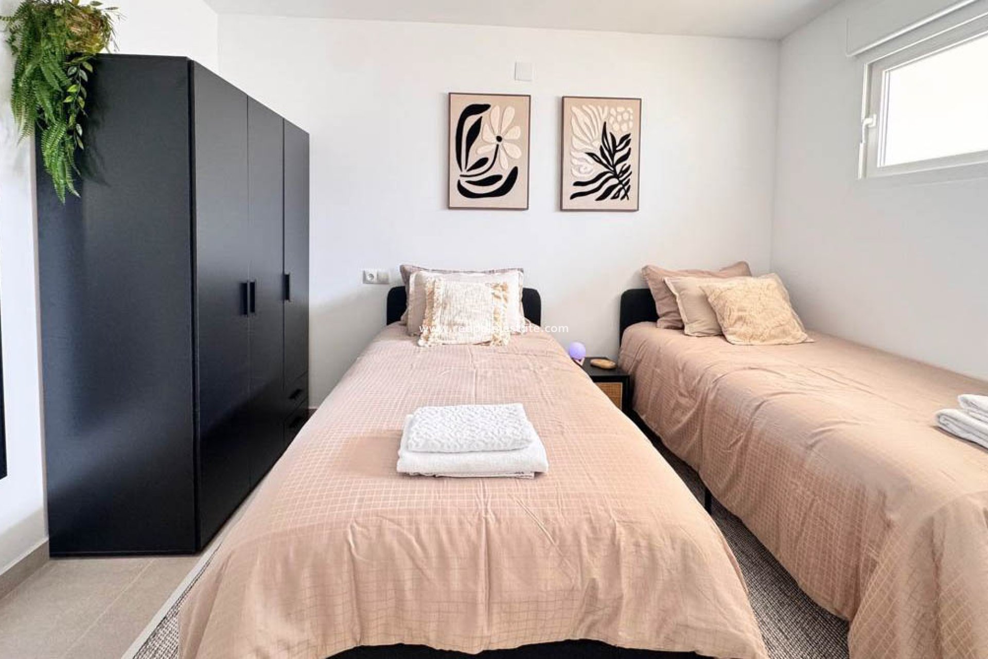 Reventa - Apartmentos -
Torrevieja - El Acequión - Los Náufragos