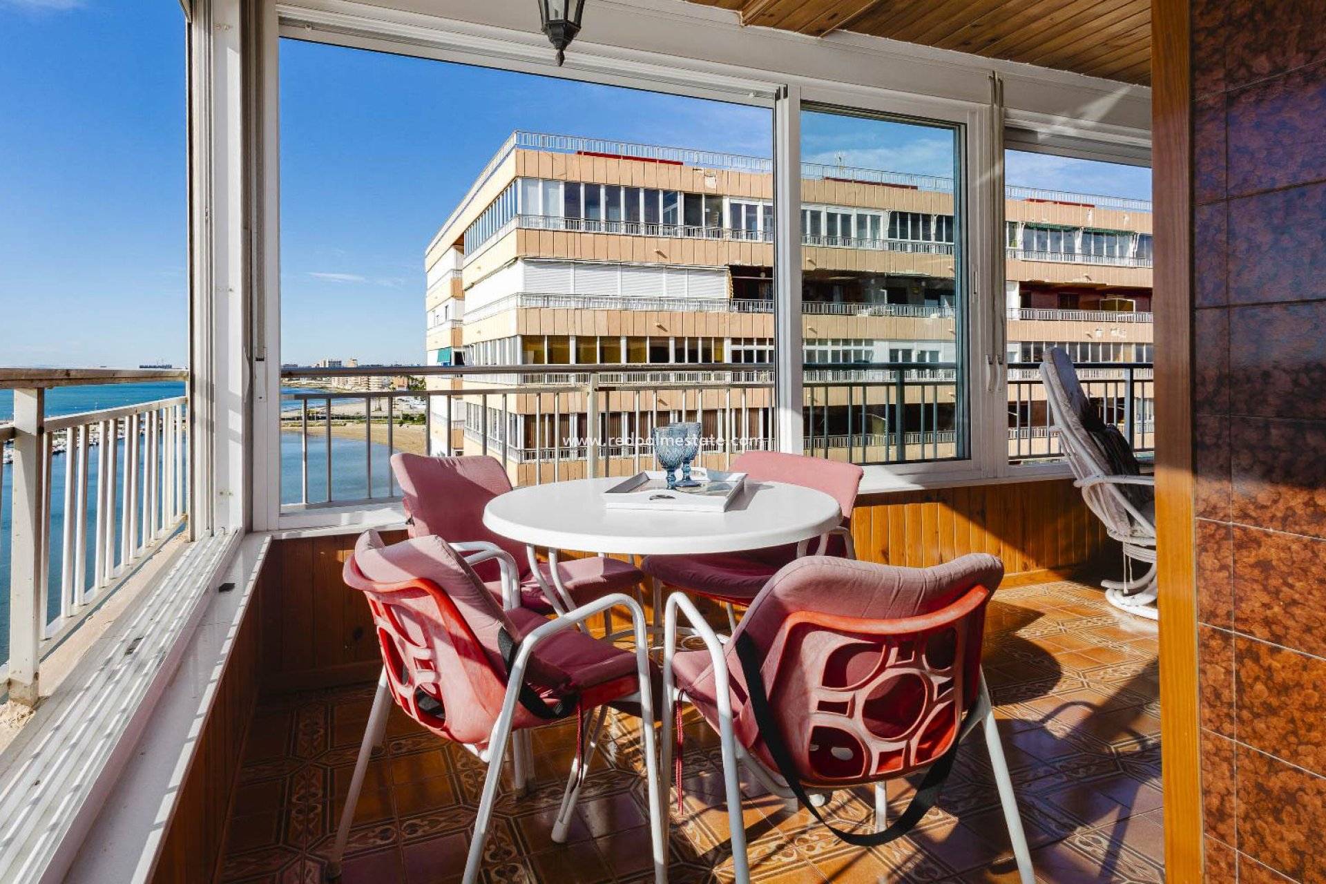 Reventa - Apartmentos -
Torrevieja - El Acequión - Los Náufragos