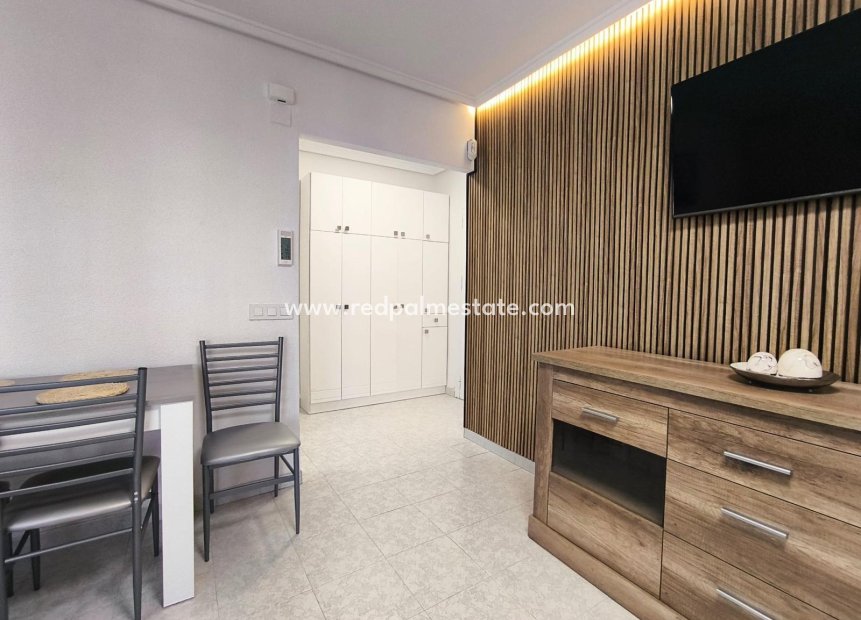 Reventa - Apartmentos -
Torrevieja - El molino