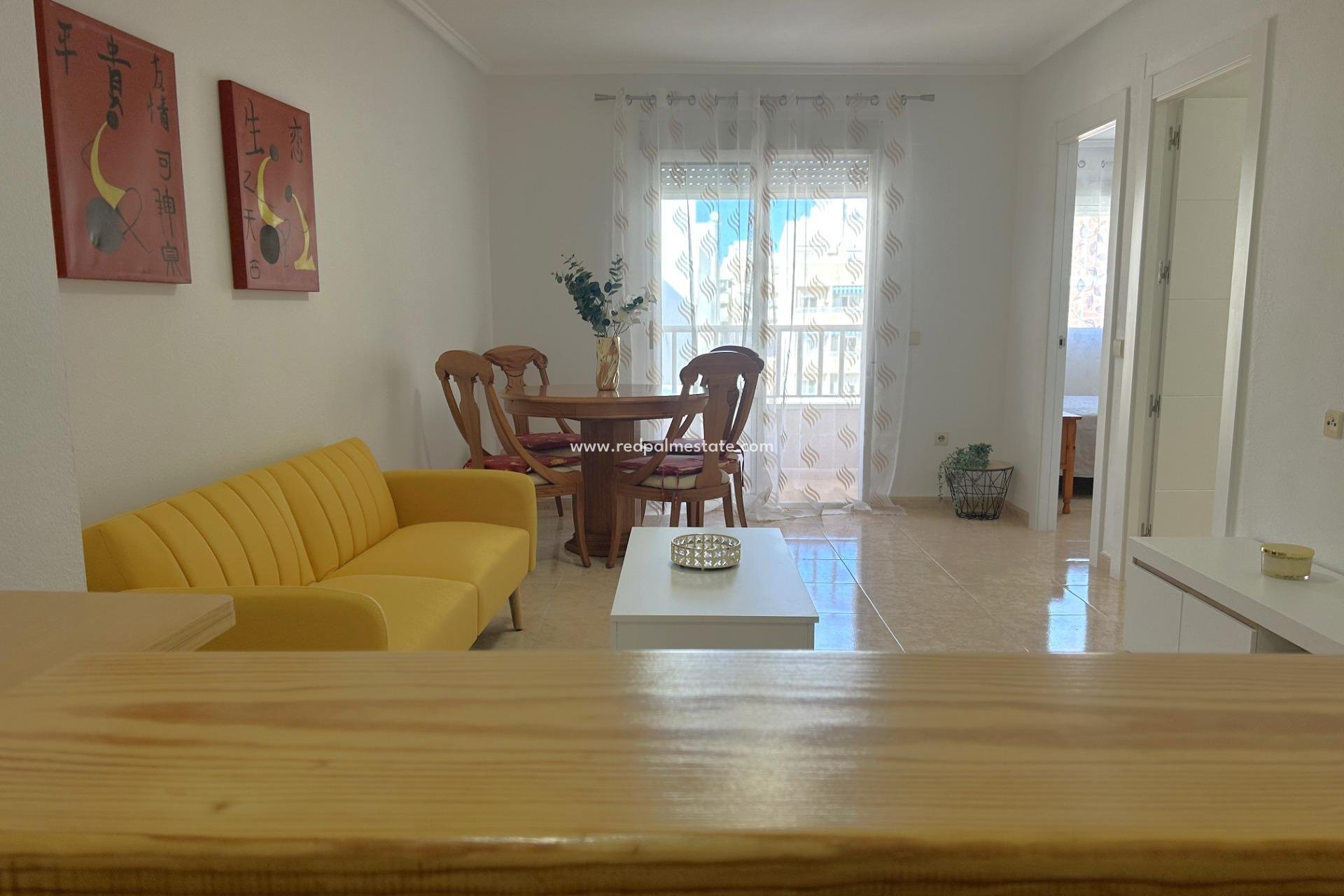 Reventa - Apartmentos -
Torrevieja - El molino