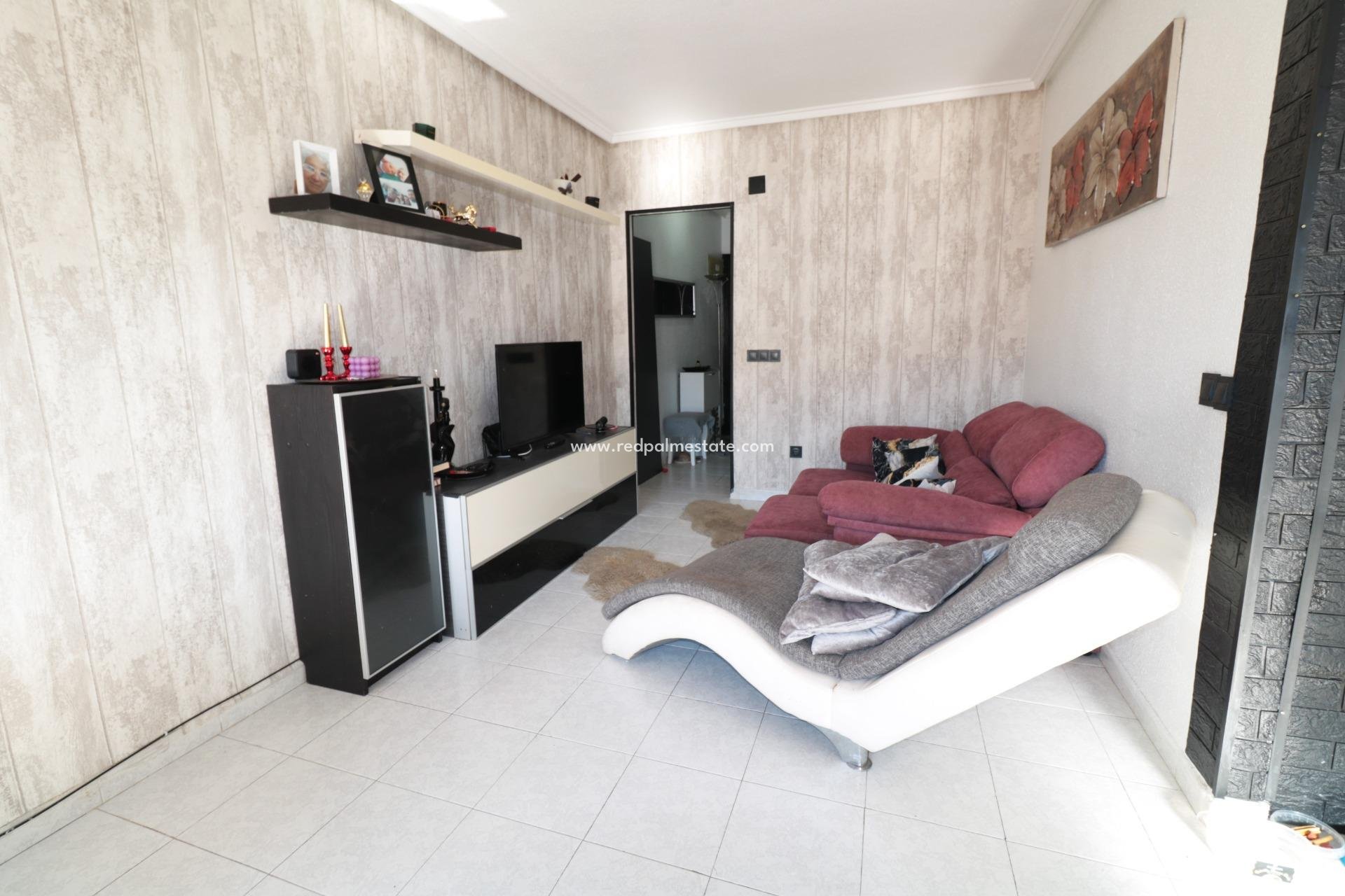 Reventa - Apartmentos -
Torrevieja - El molino