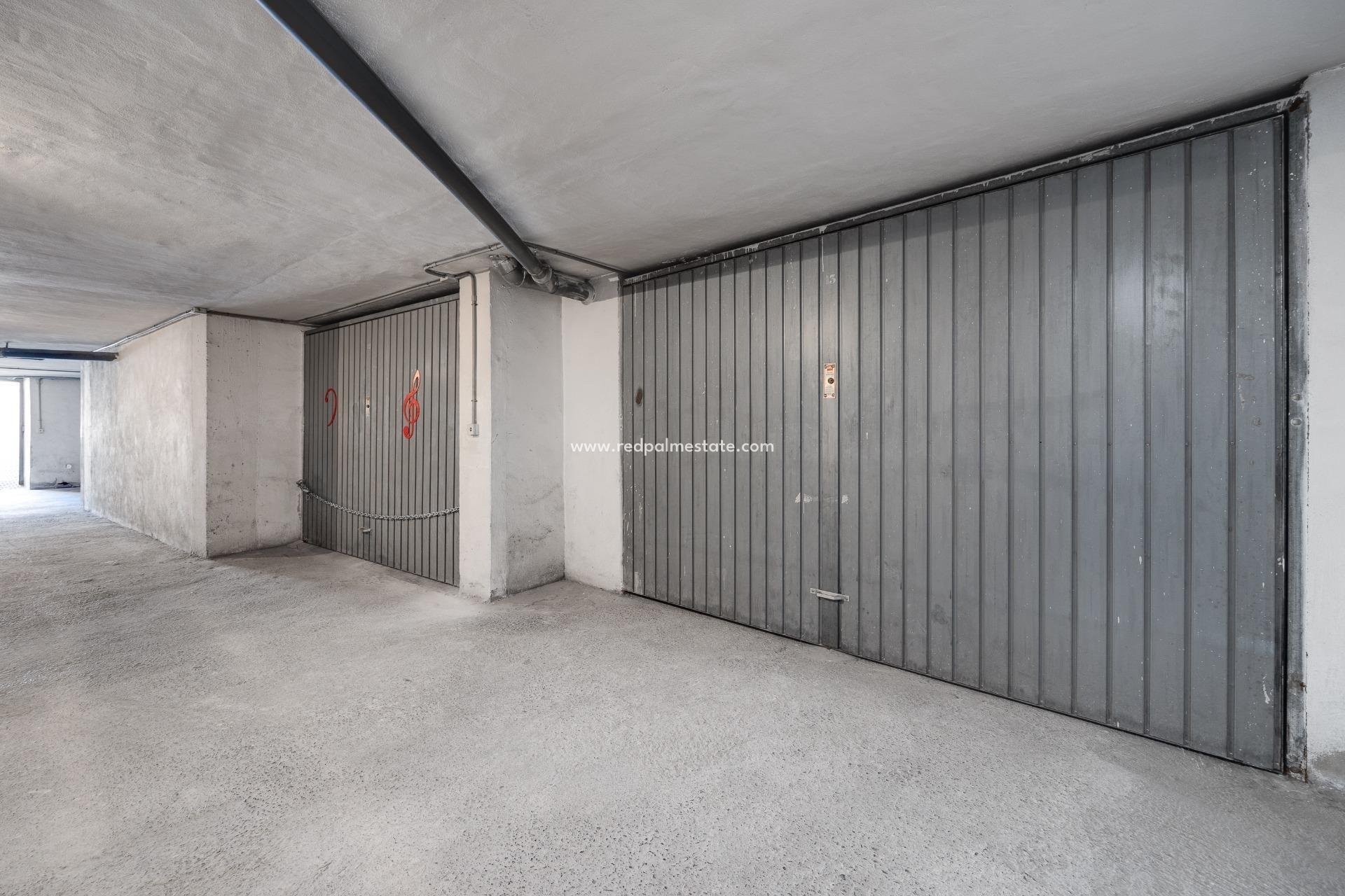 Reventa - Apartmentos -
Torrevieja - Estacion de autobuses