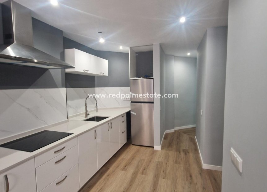 Reventa - Apartmentos -
Torrevieja - La Mata