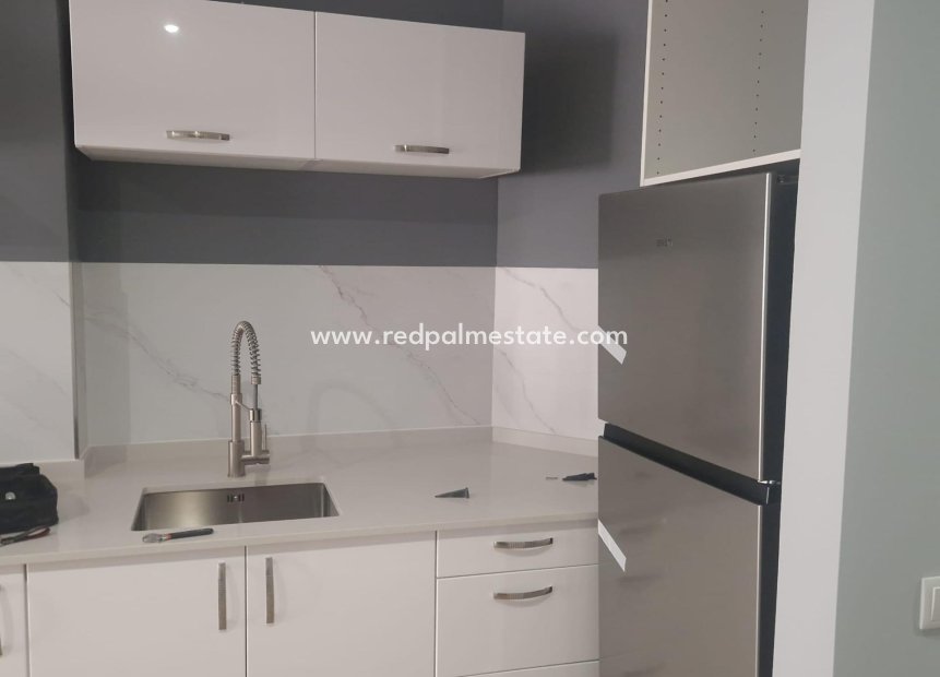 Reventa - Apartmentos -
Torrevieja - La Mata