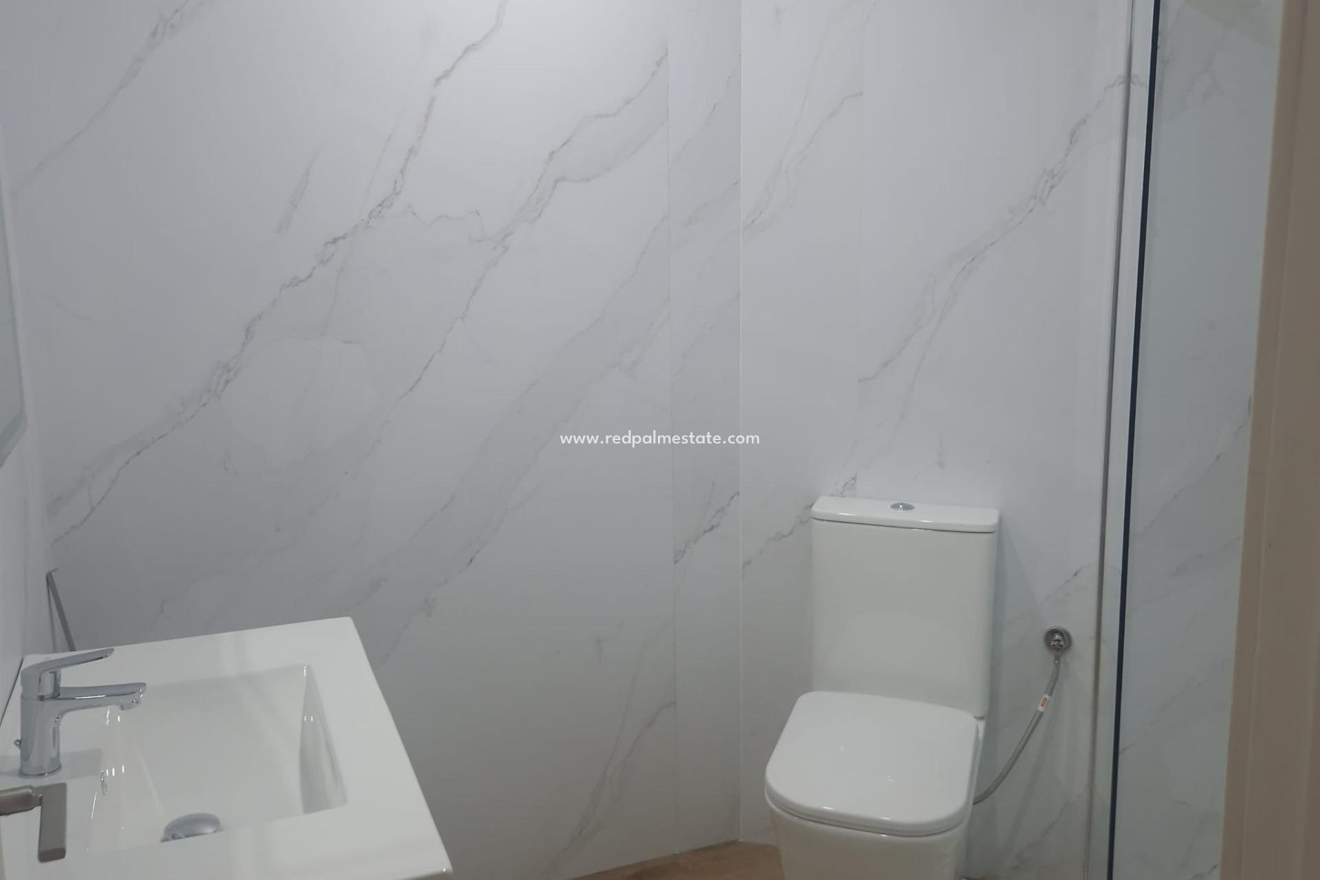 Reventa - Apartmentos -
Torrevieja - La Mata