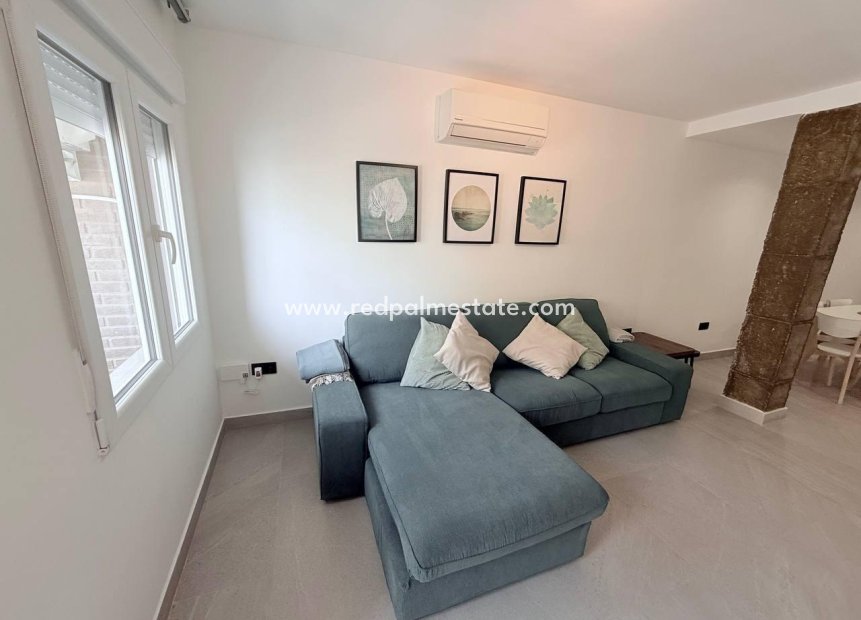 Reventa - Apartmentos -
Torrevieja - La Mata