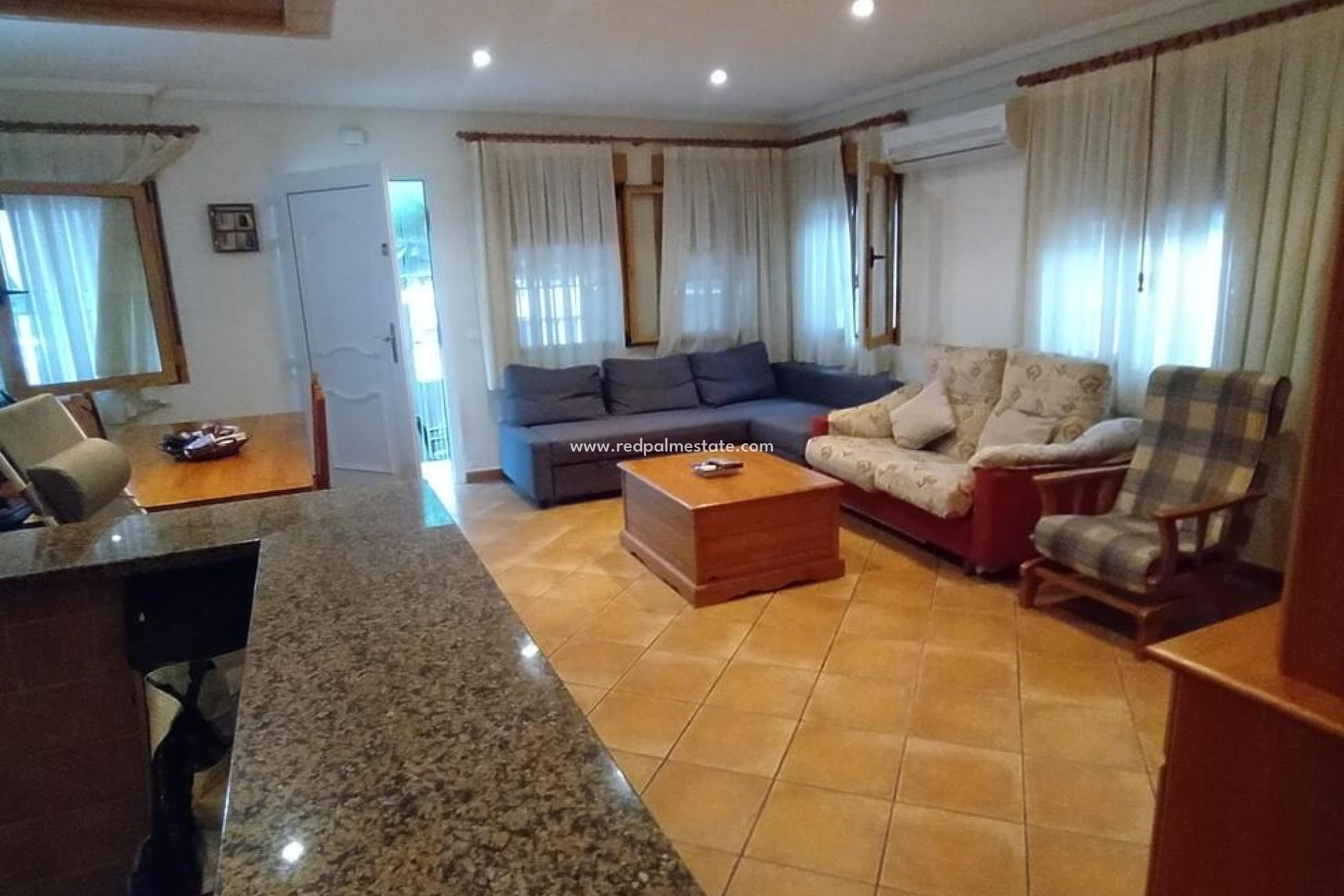 Reventa - Apartmentos -
Torrevieja - La Mata