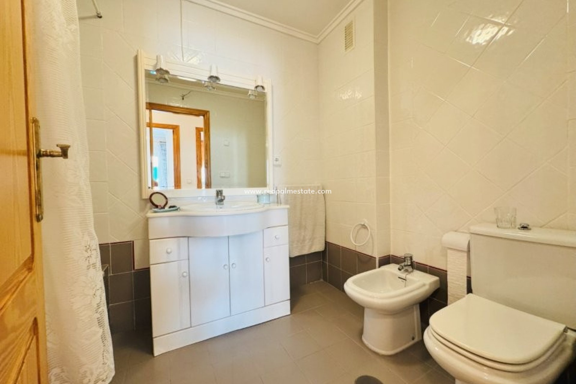 Reventa - Apartmentos -
Torrevieja - La Mata