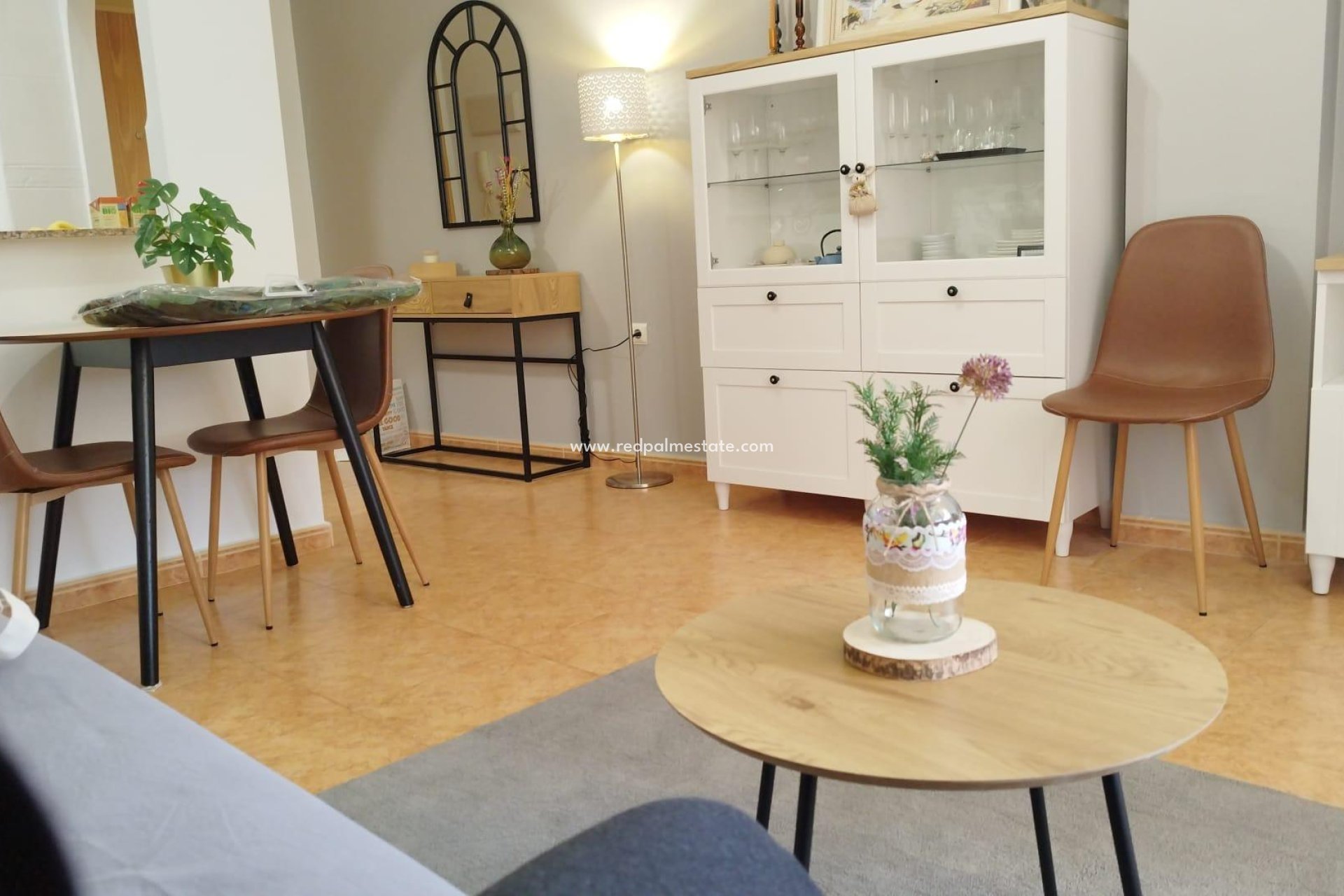 Reventa - Apartmentos -
Torrevieja - La Mata