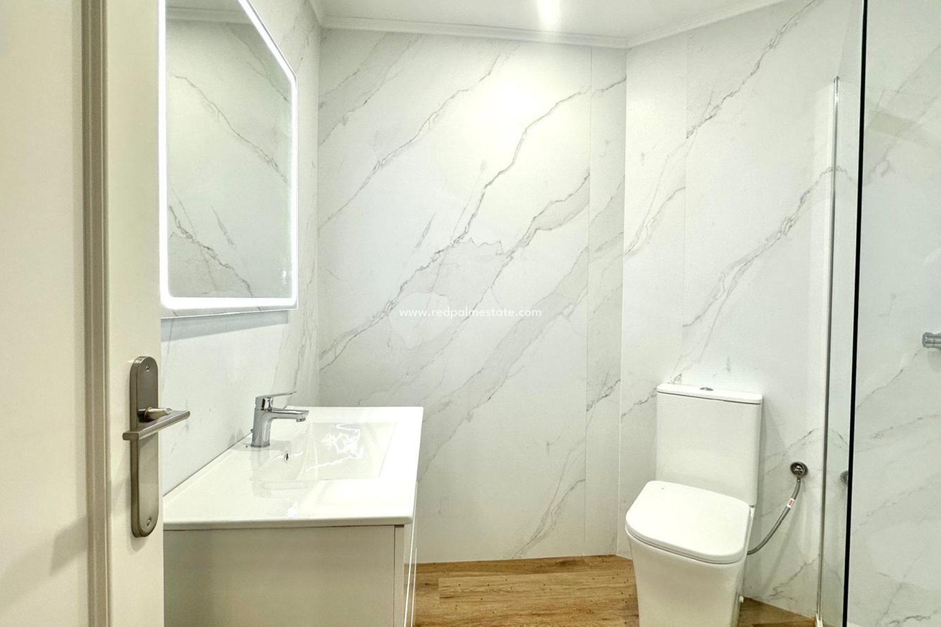 Reventa - Apartmentos -
Torrevieja - La Mata