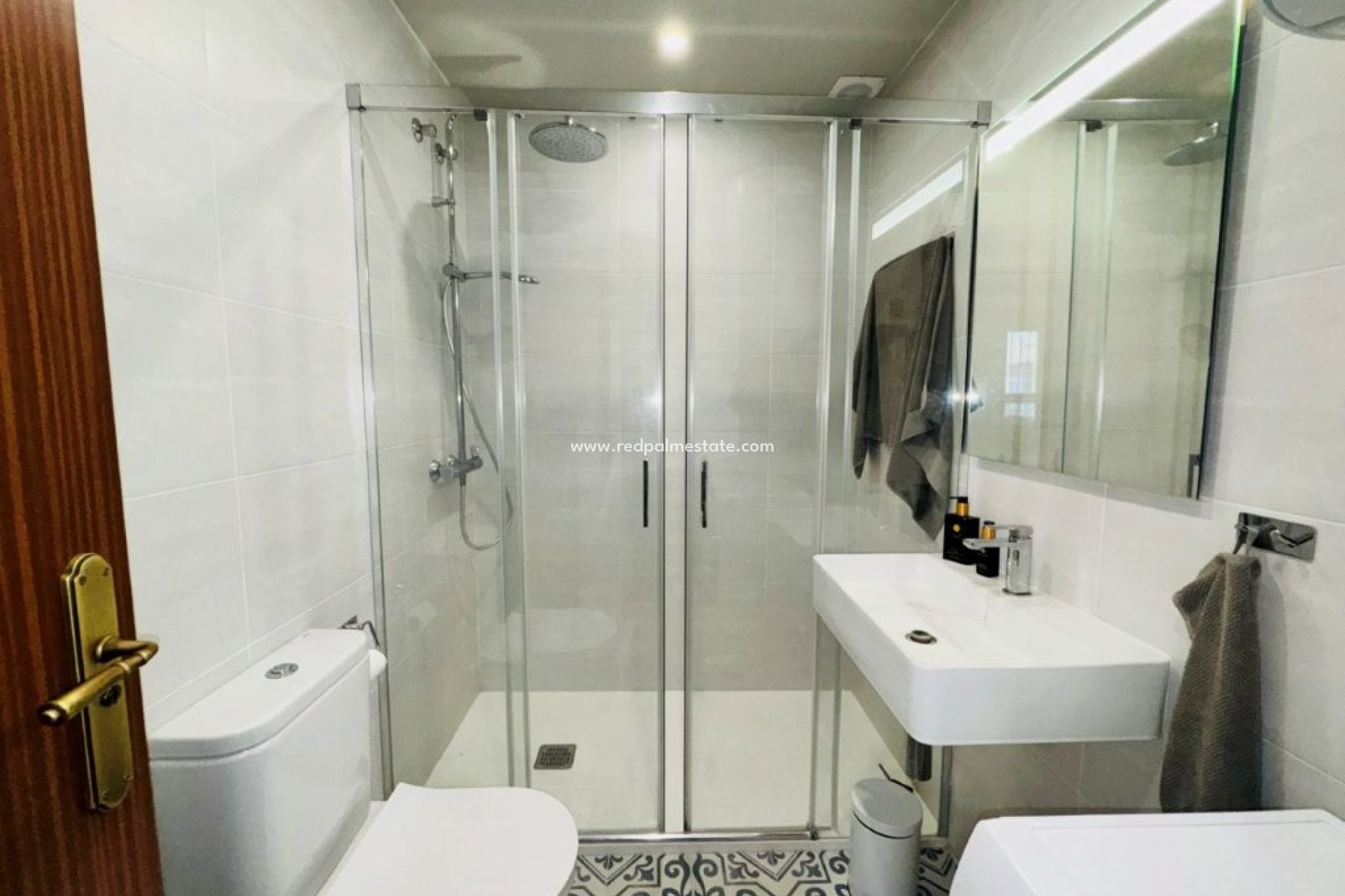 Reventa - Apartmentos -
Torrevieja - La Mata