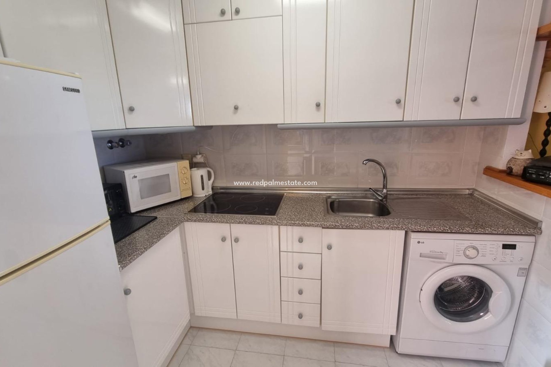 Reventa - Apartmentos -
Torrevieja - La Mata