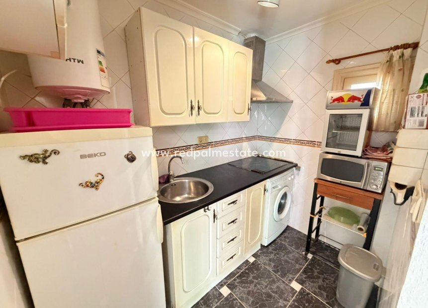 Reventa - Apartmentos -
Torrevieja - La Mata